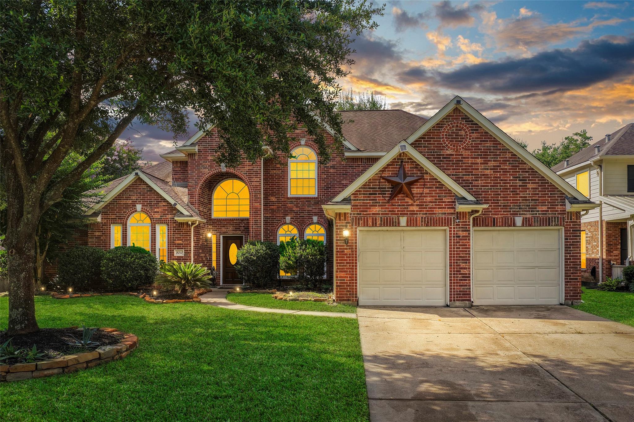 9211 Memorial Grove Drive, Spring Tx 77379 Property Photo 1