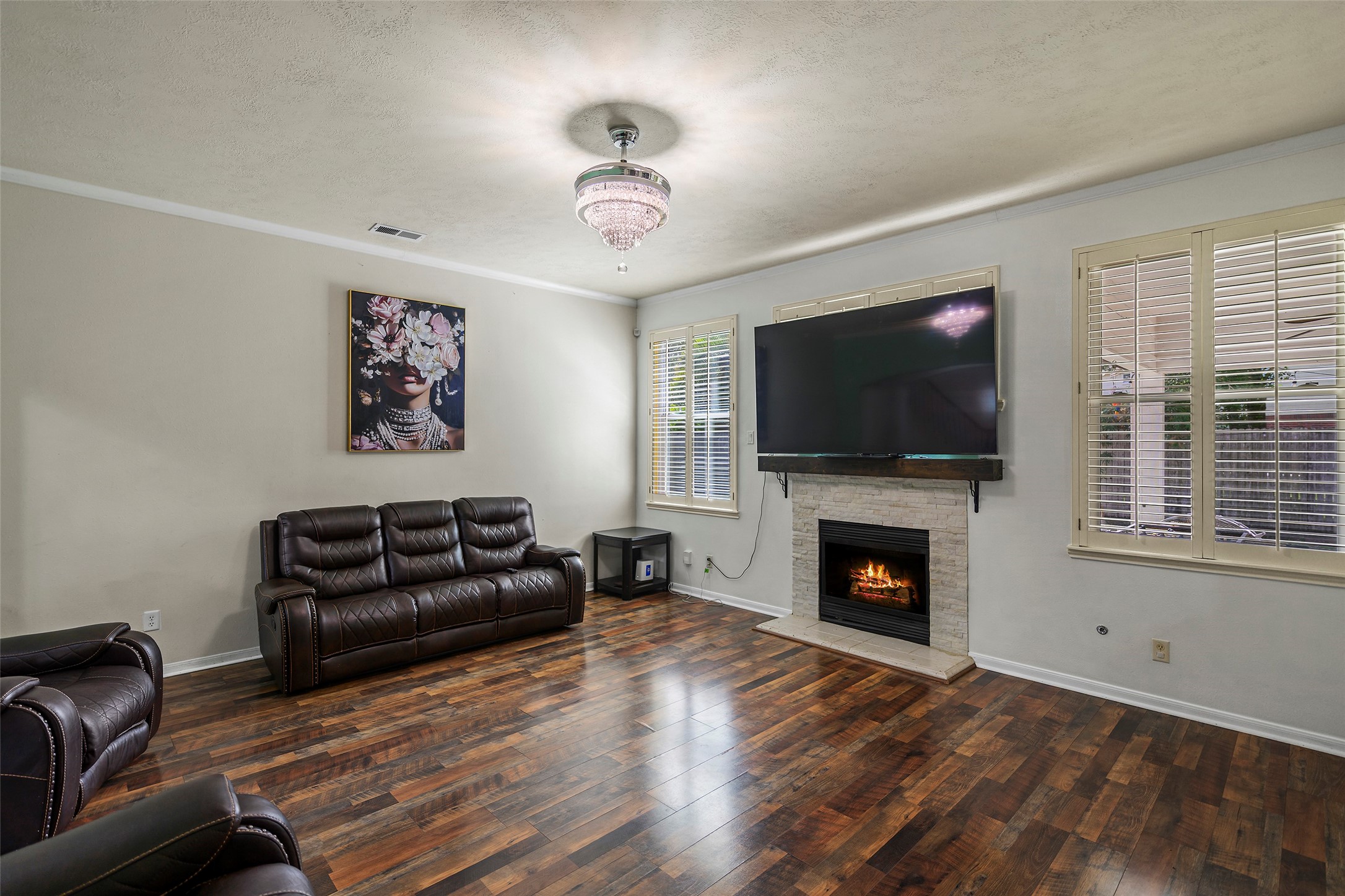 9211 Memorial Grove Drive Property Photo 12