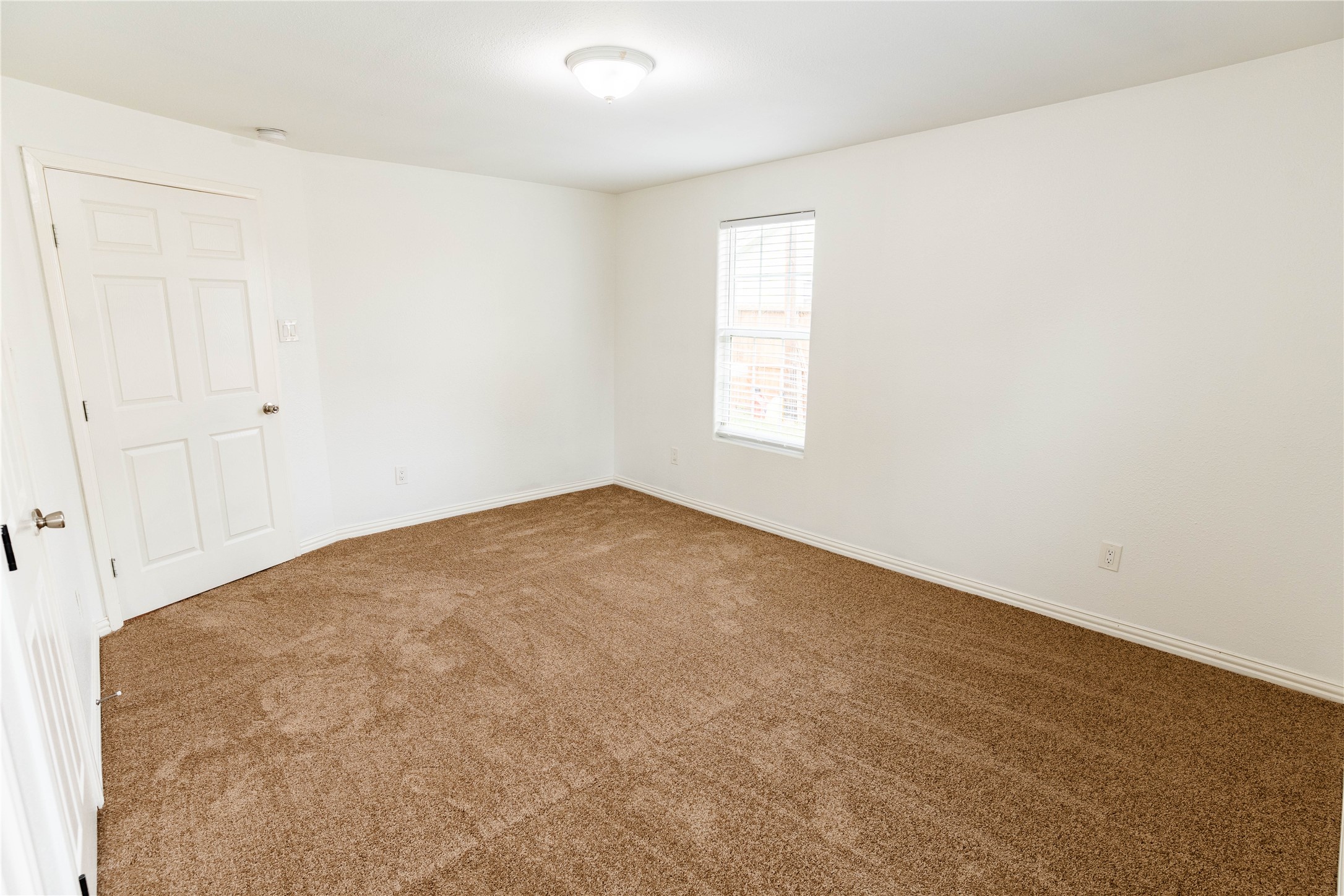 119 S Carroll Street Property Photo 10
