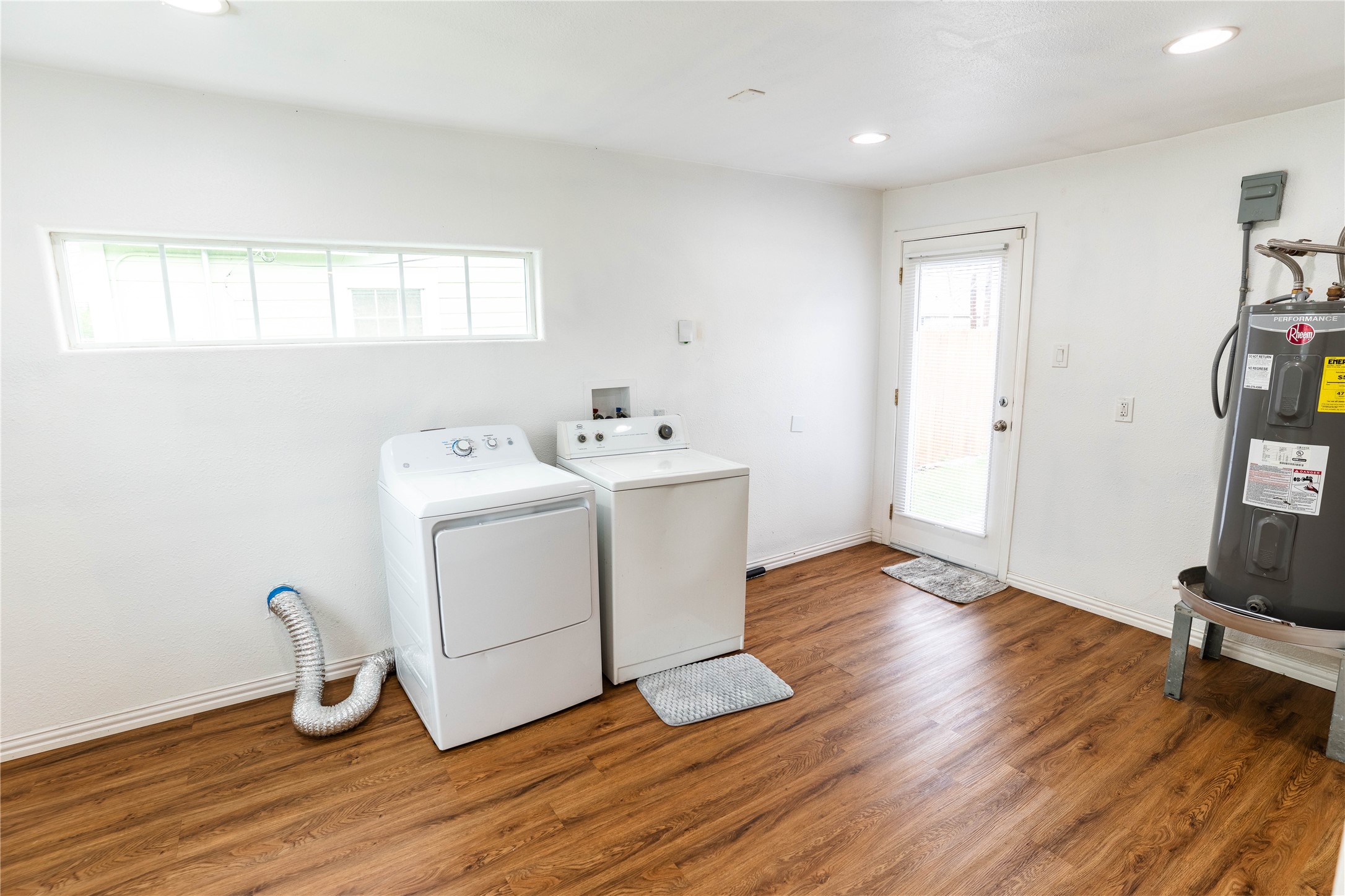 119 S Carroll Street Property Photo 18