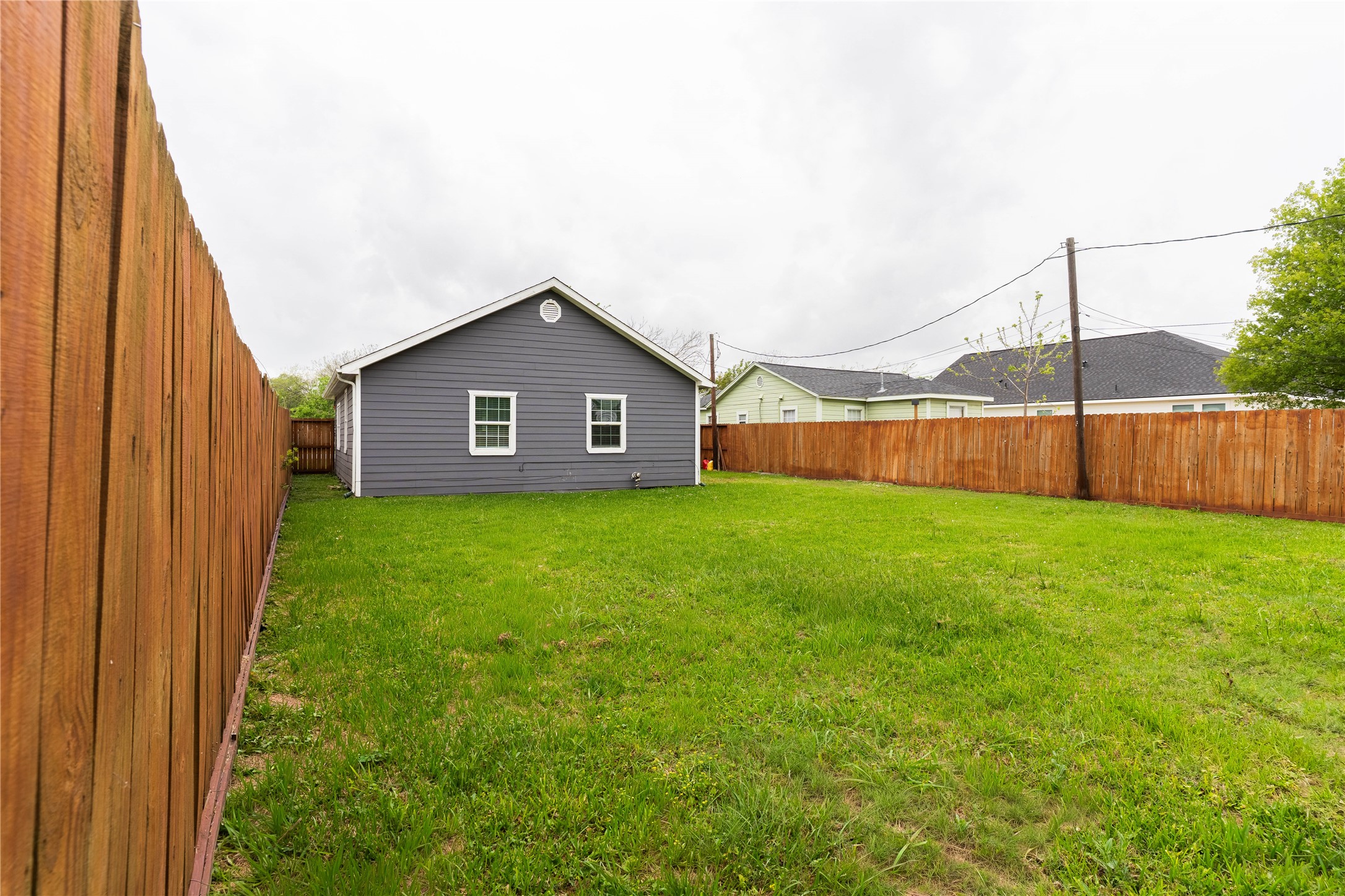 119 S Carroll Street Property Photo 22