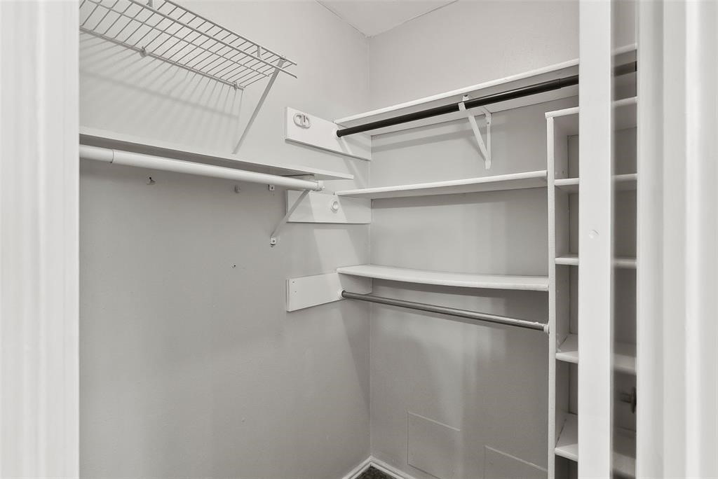 24123 Red Sky Drive Property Photo 16