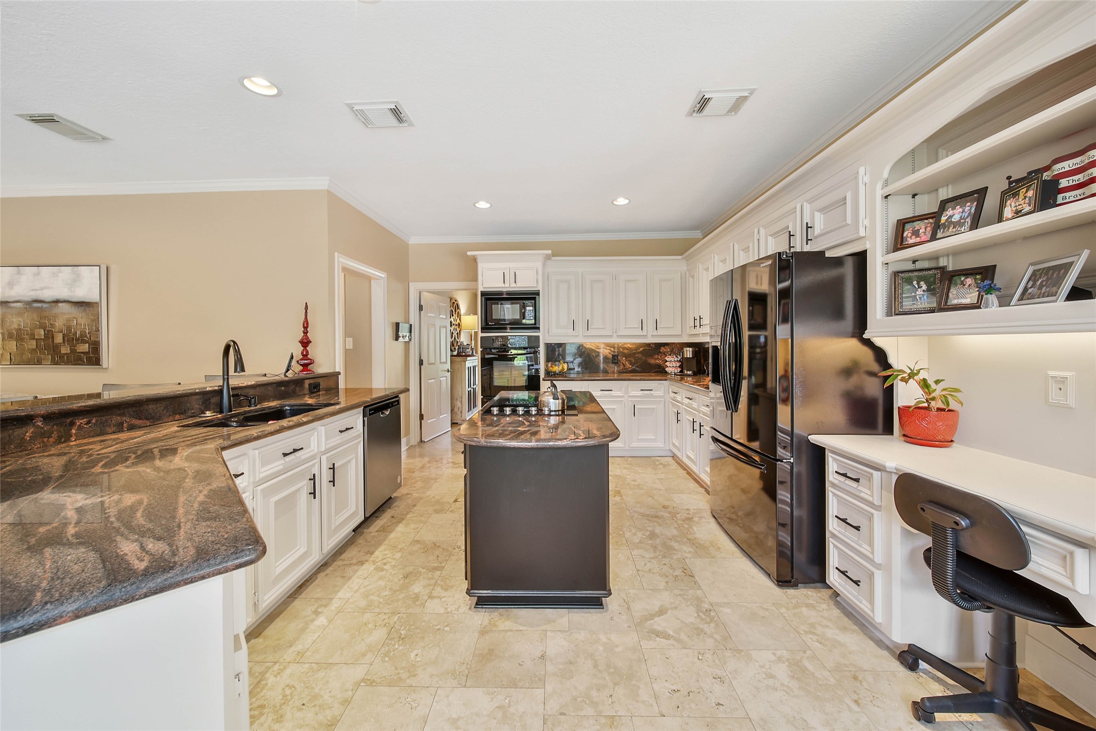 1702 Seven Maples Drive Property Photo 30