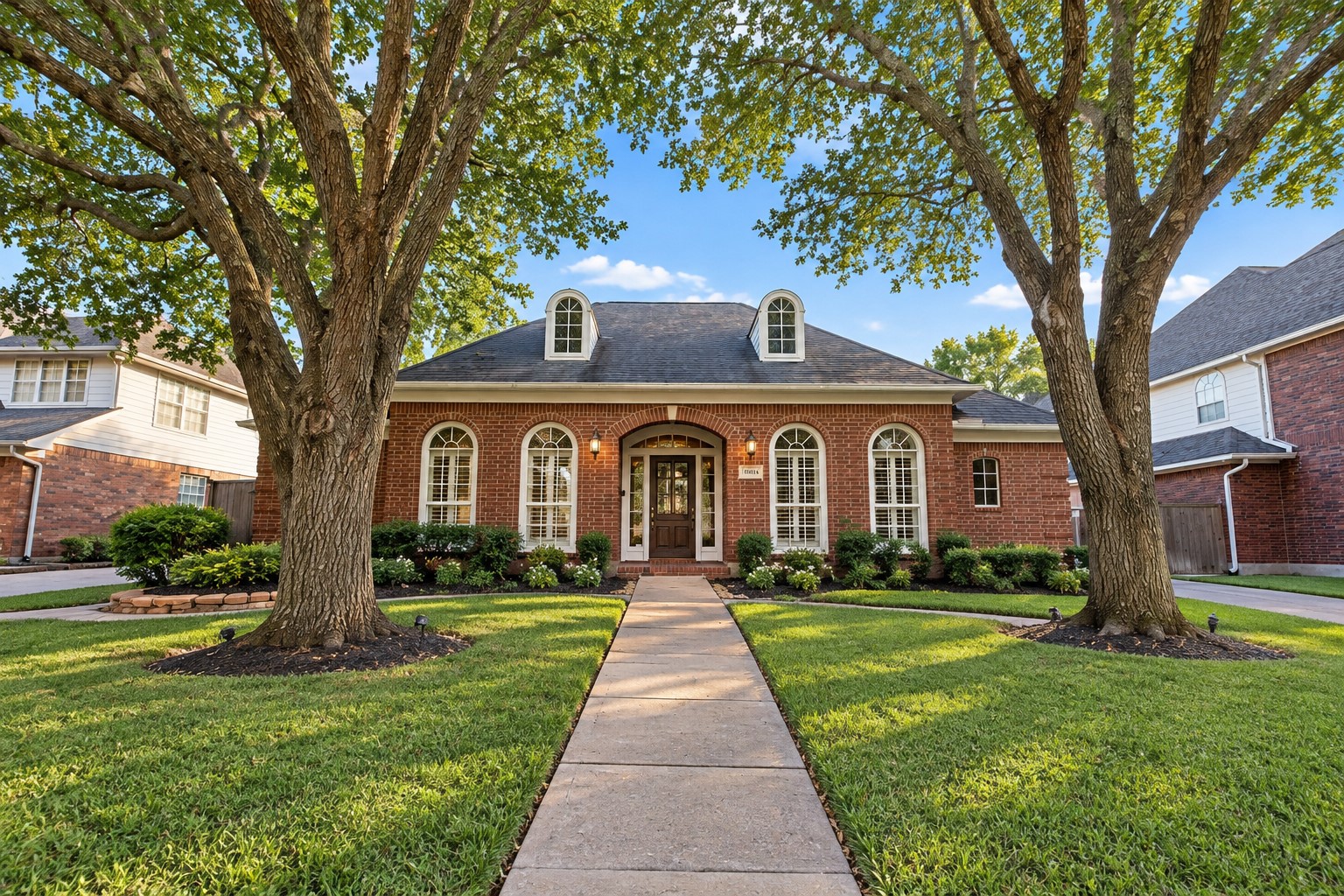 1515 Moon Shadow Court Property Photo 1