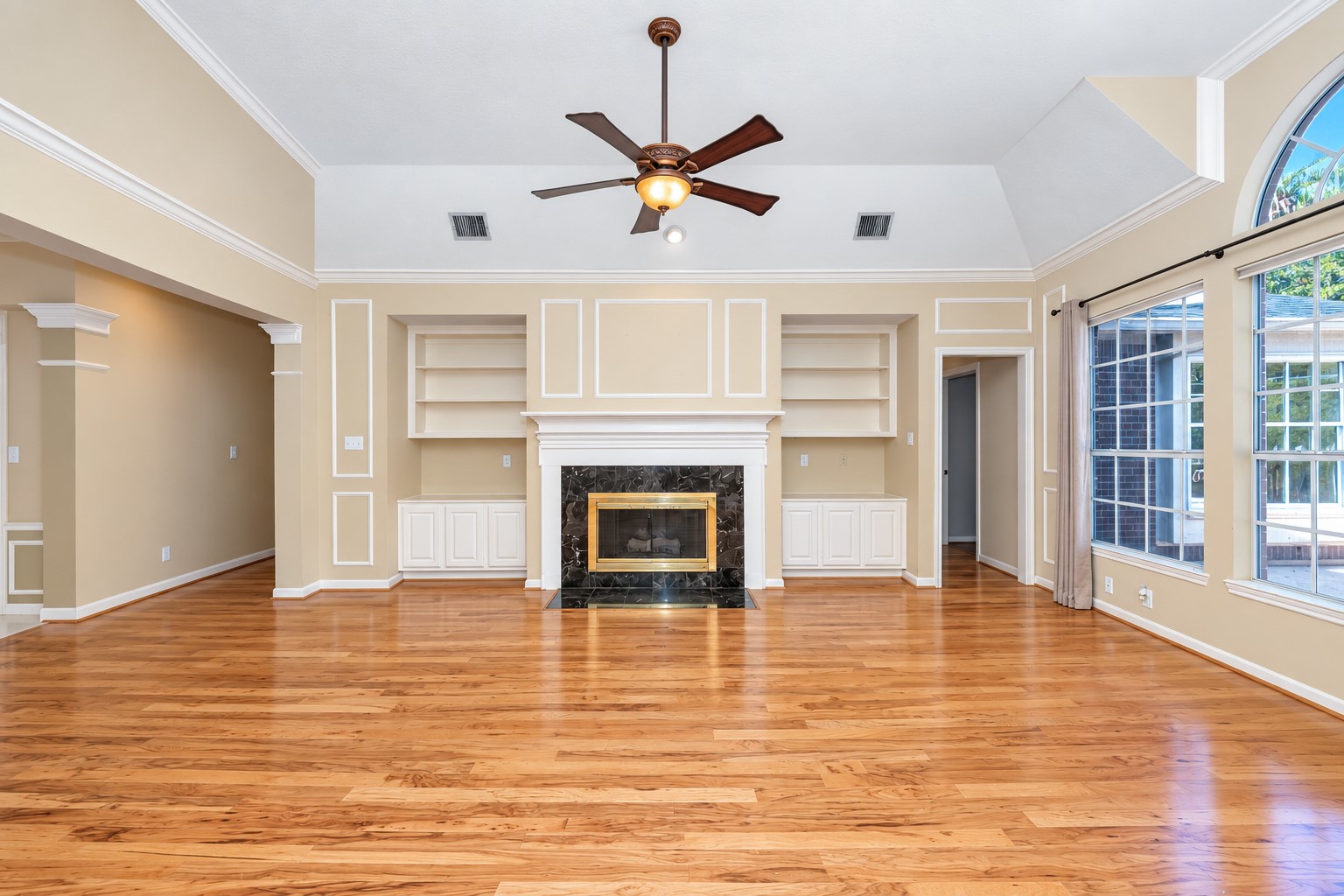 1515 Moon Shadow Court Property Photo 17