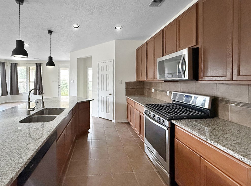 6503 Bayliss Valley Lane Property Photo 23