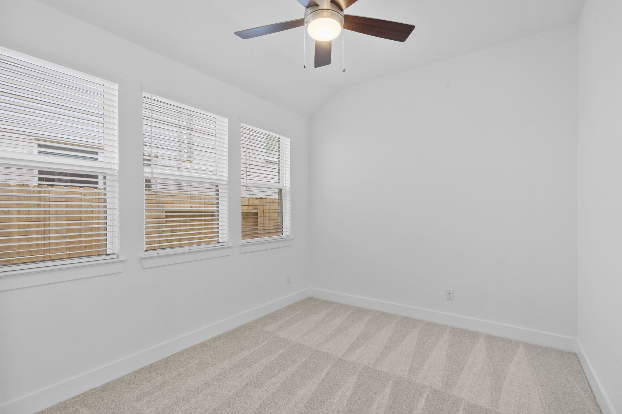 1115 Watermont Drive Property Photo 9