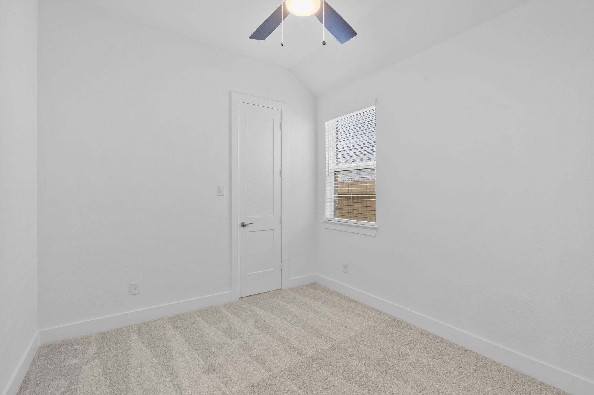 1115 Watermont Drive Property Photo 11