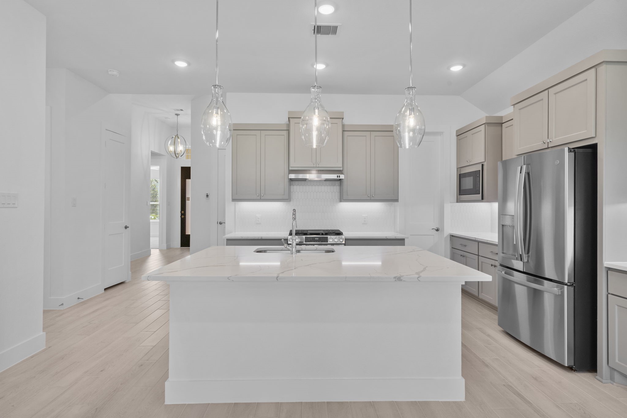 1115 Watermont Drive Property Photo 13