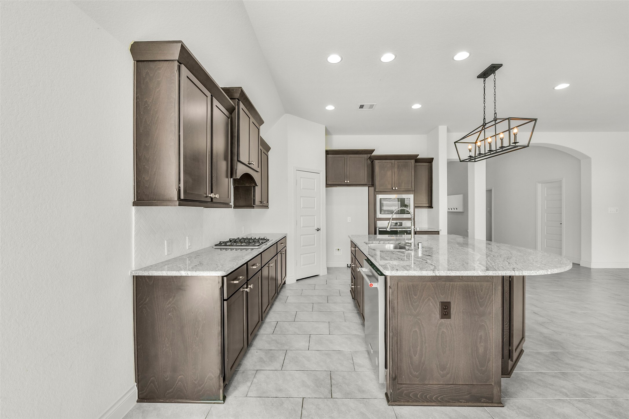 13615 Imperial Island Lane Property Photo 12