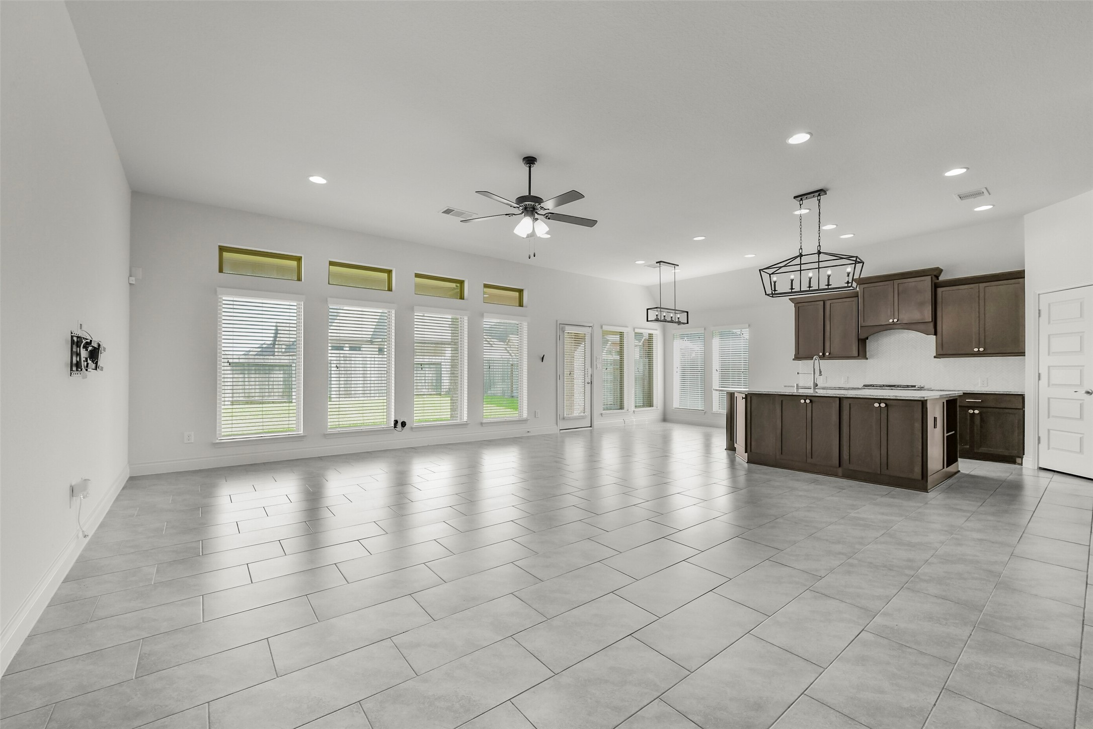 13615 Imperial Island Lane Property Photo 15