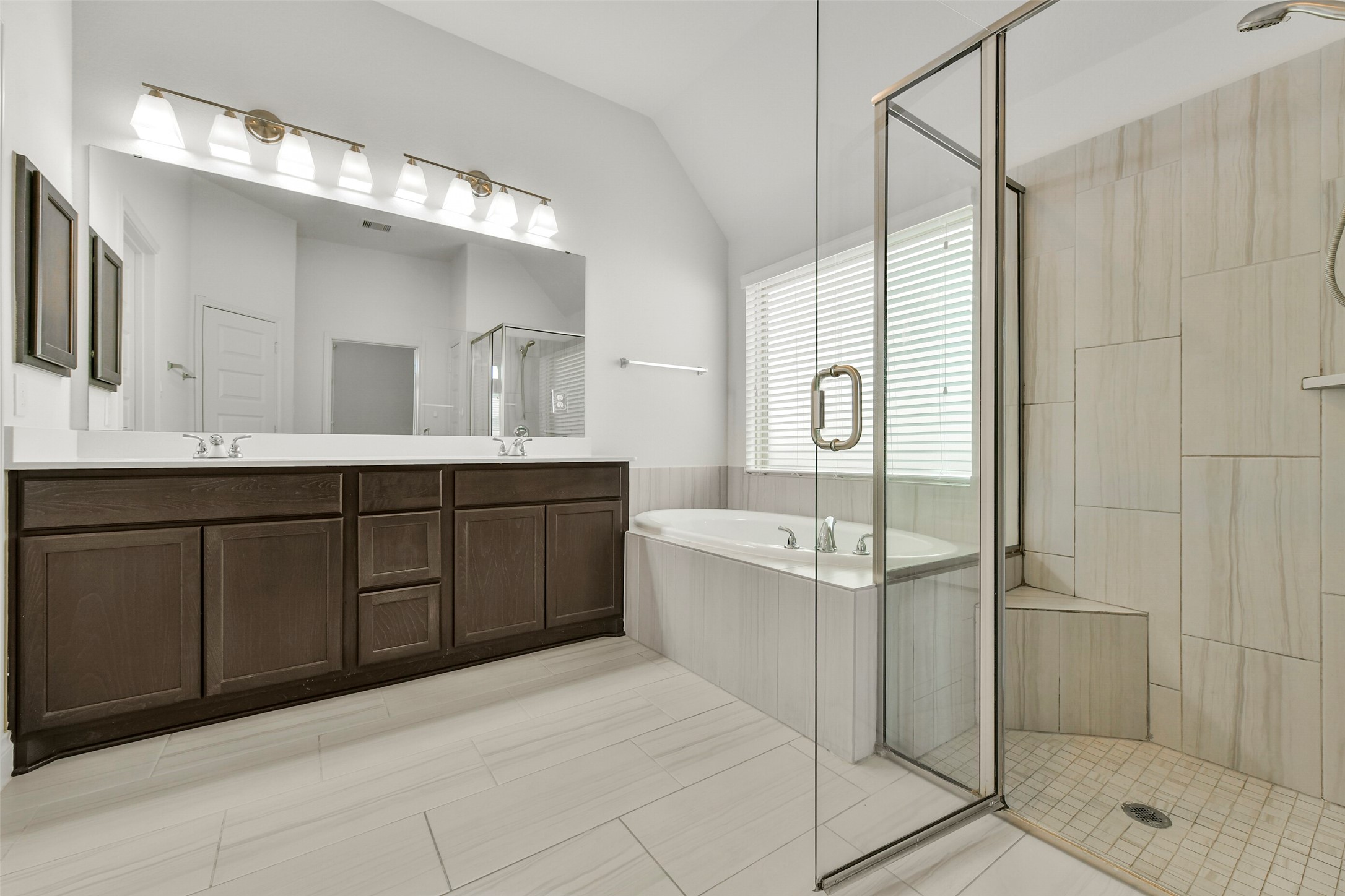 13615 Imperial Island Lane Property Photo 22