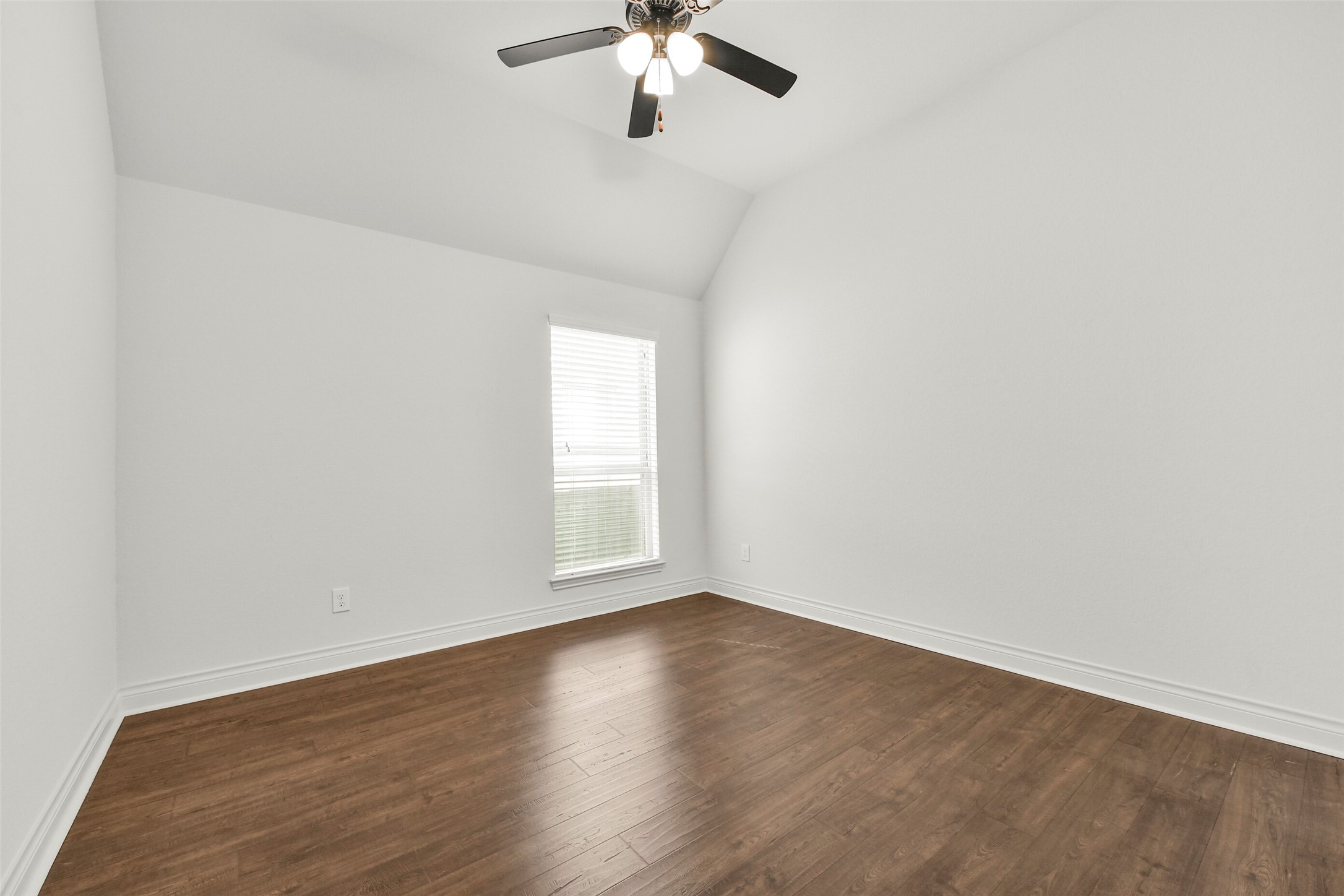 13615 Imperial Island Lane Property Photo 28
