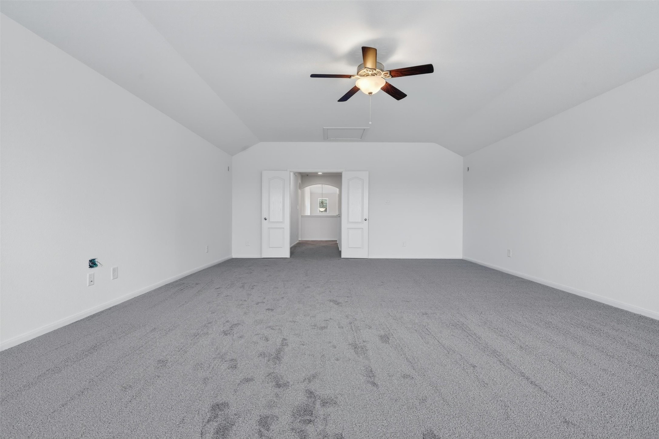 17919 Creek Bluff Lane Property Photo 32