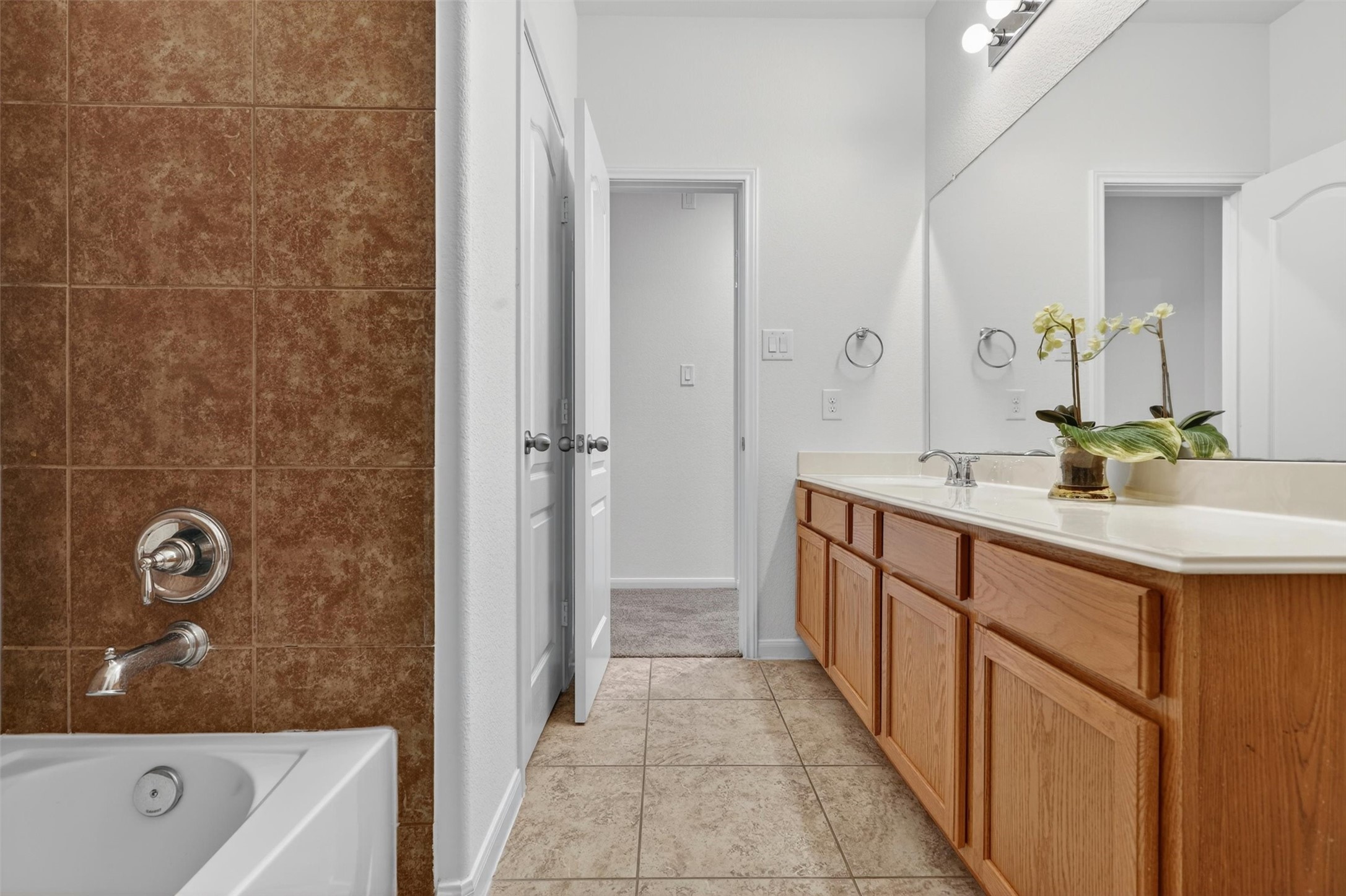 17919 Creek Bluff Lane Property Photo 36