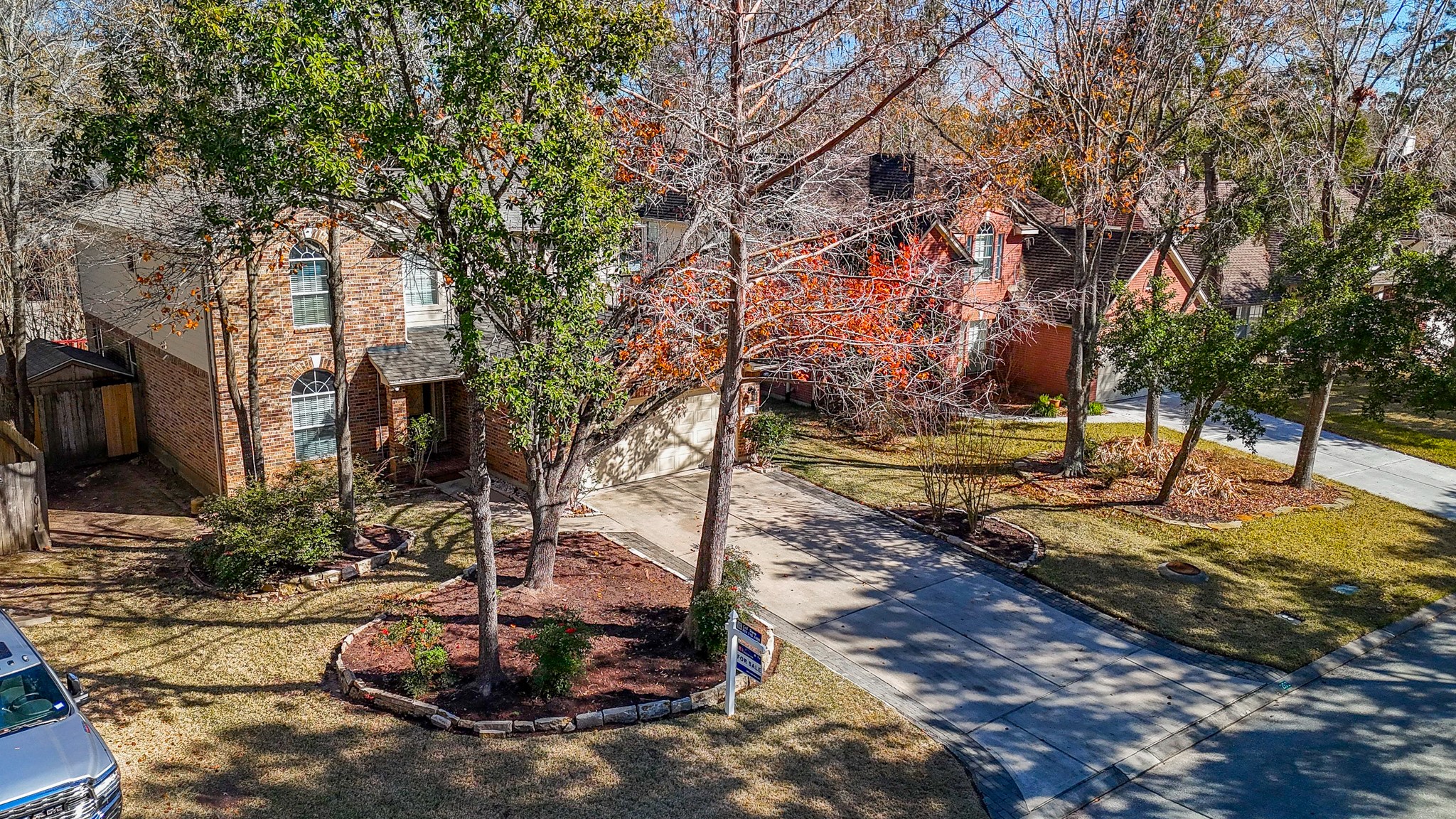 251 N Wimberly Way Property Photo 2