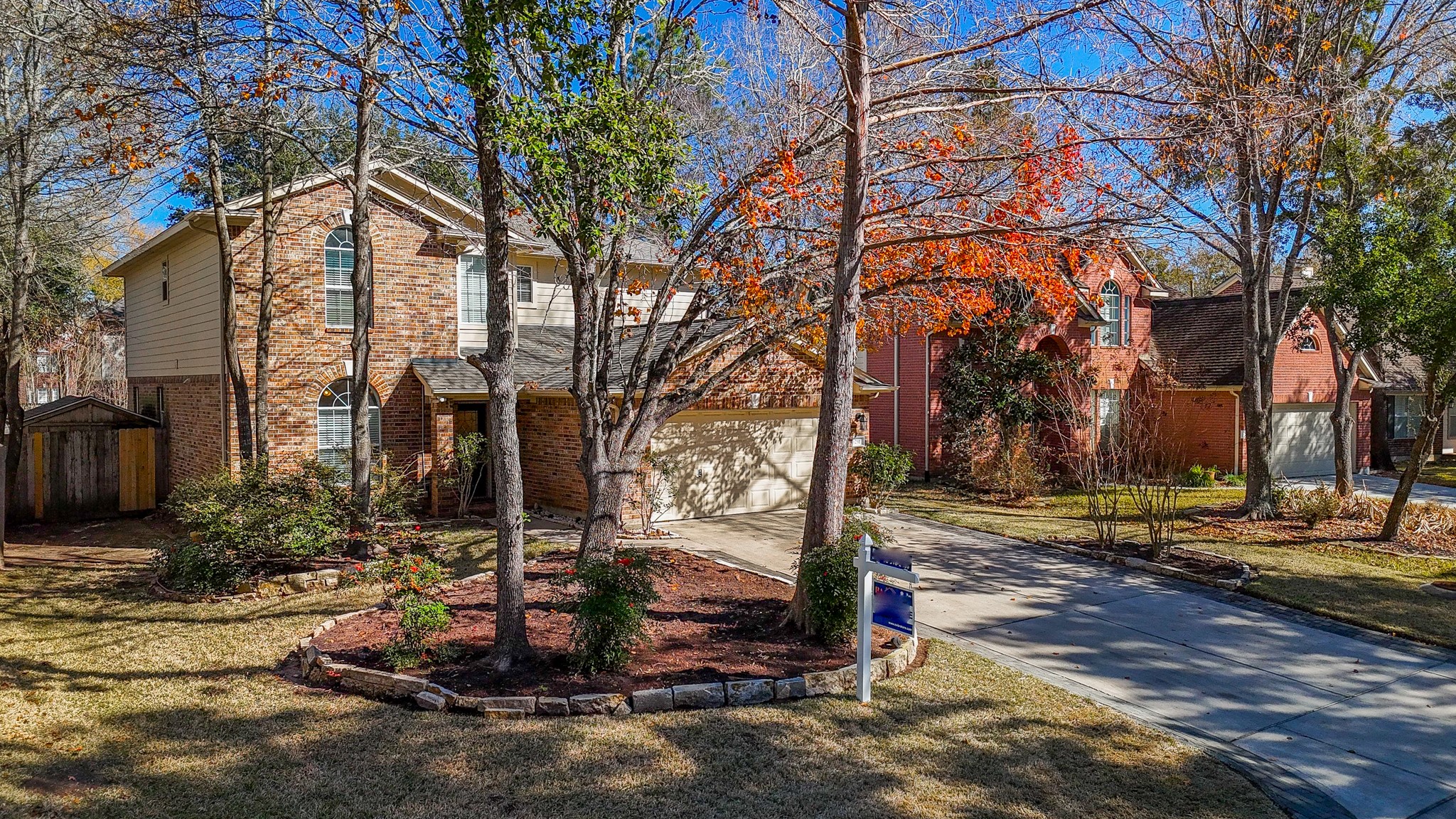 251 N Wimberly Way Property Photo 3