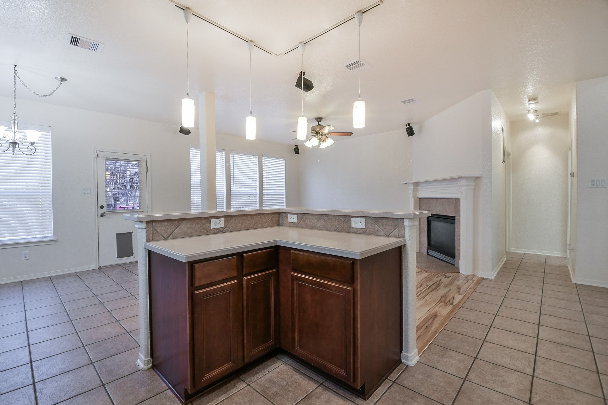 251 N Wimberly Way Property Photo 14