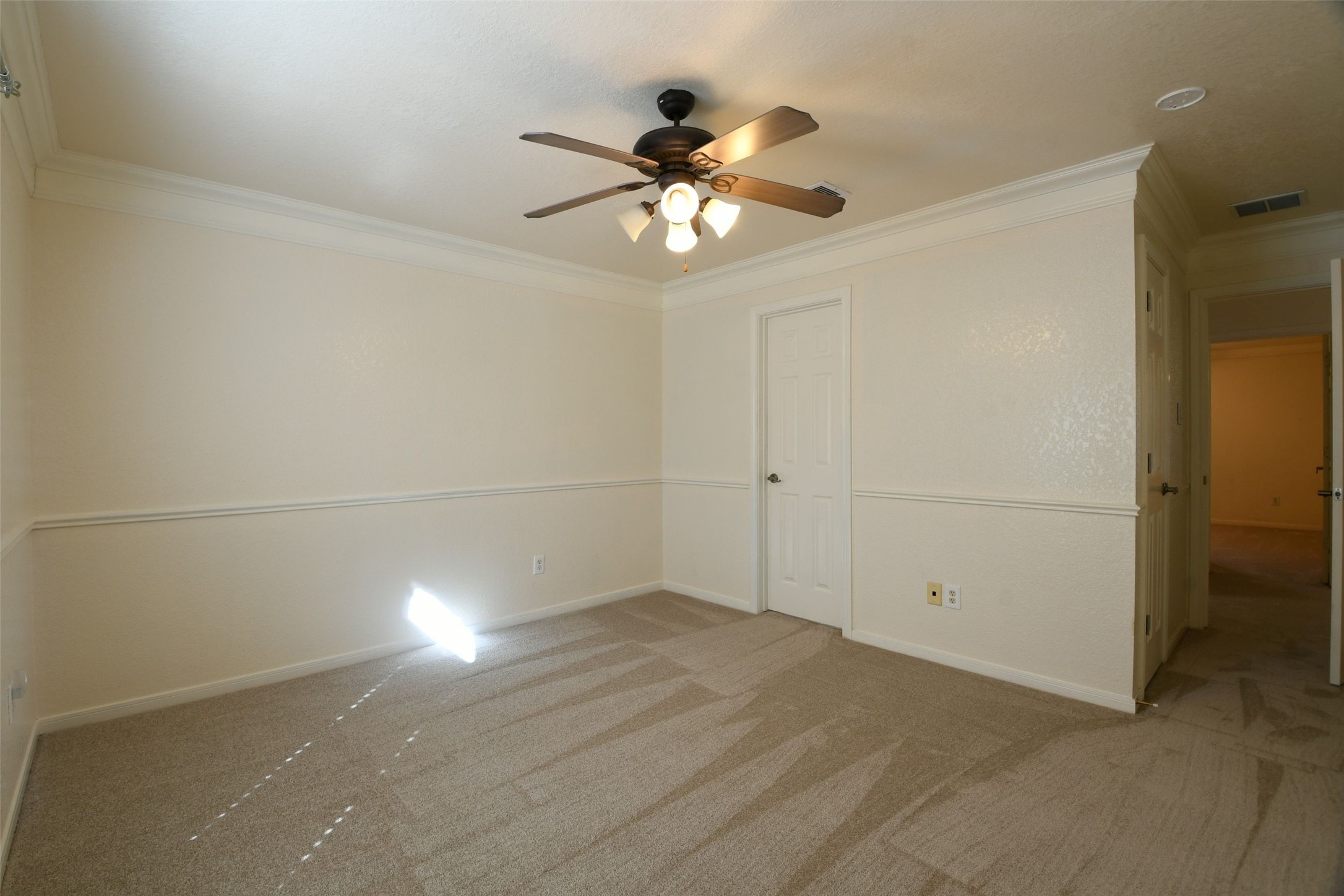 251 N Wimberly Way Property Photo 27