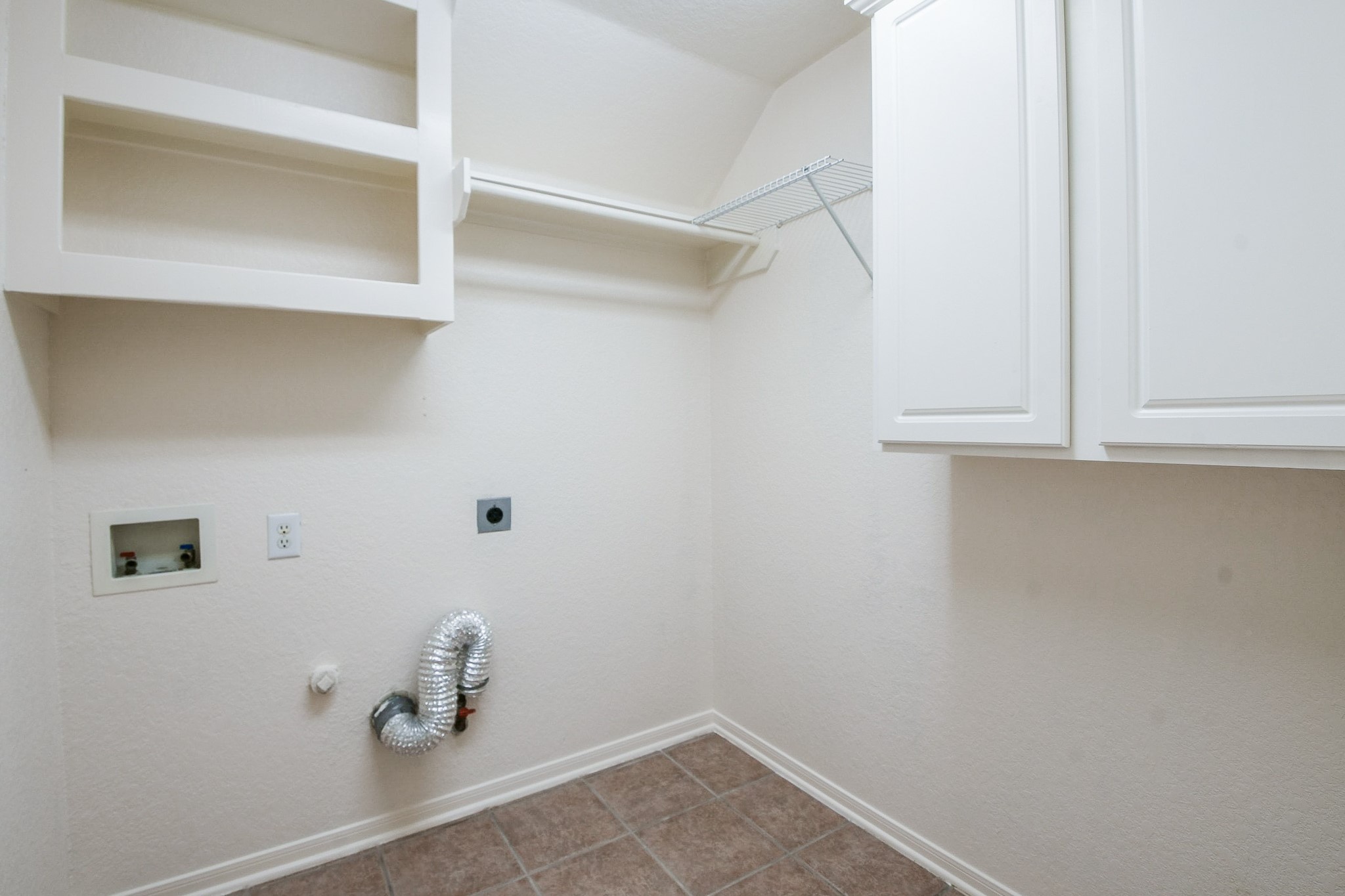 251 N Wimberly Way Property Photo 32
