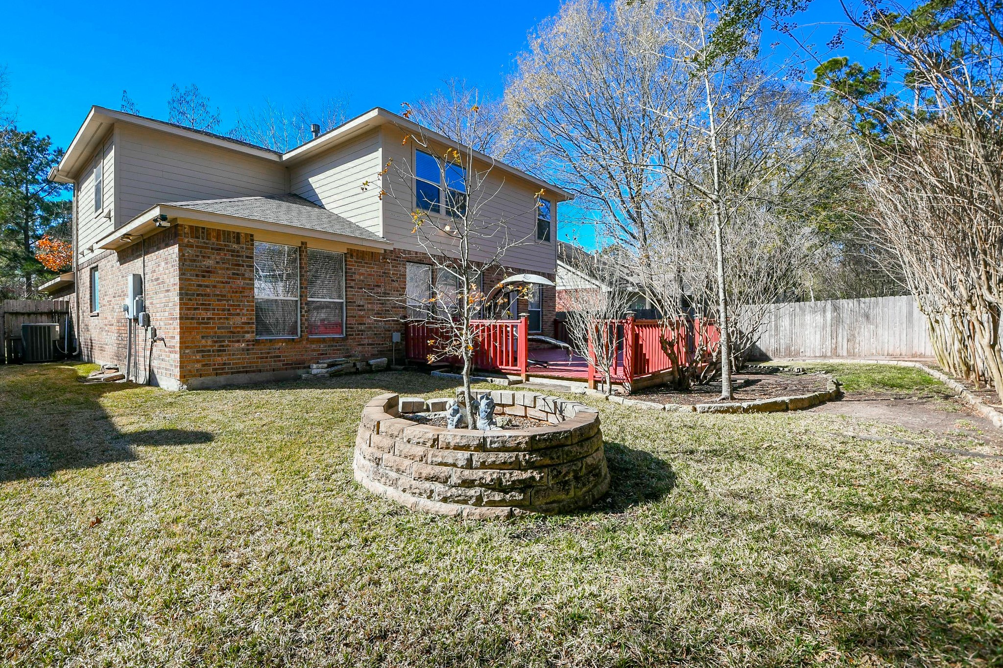 251 N Wimberly Way Property Photo 35