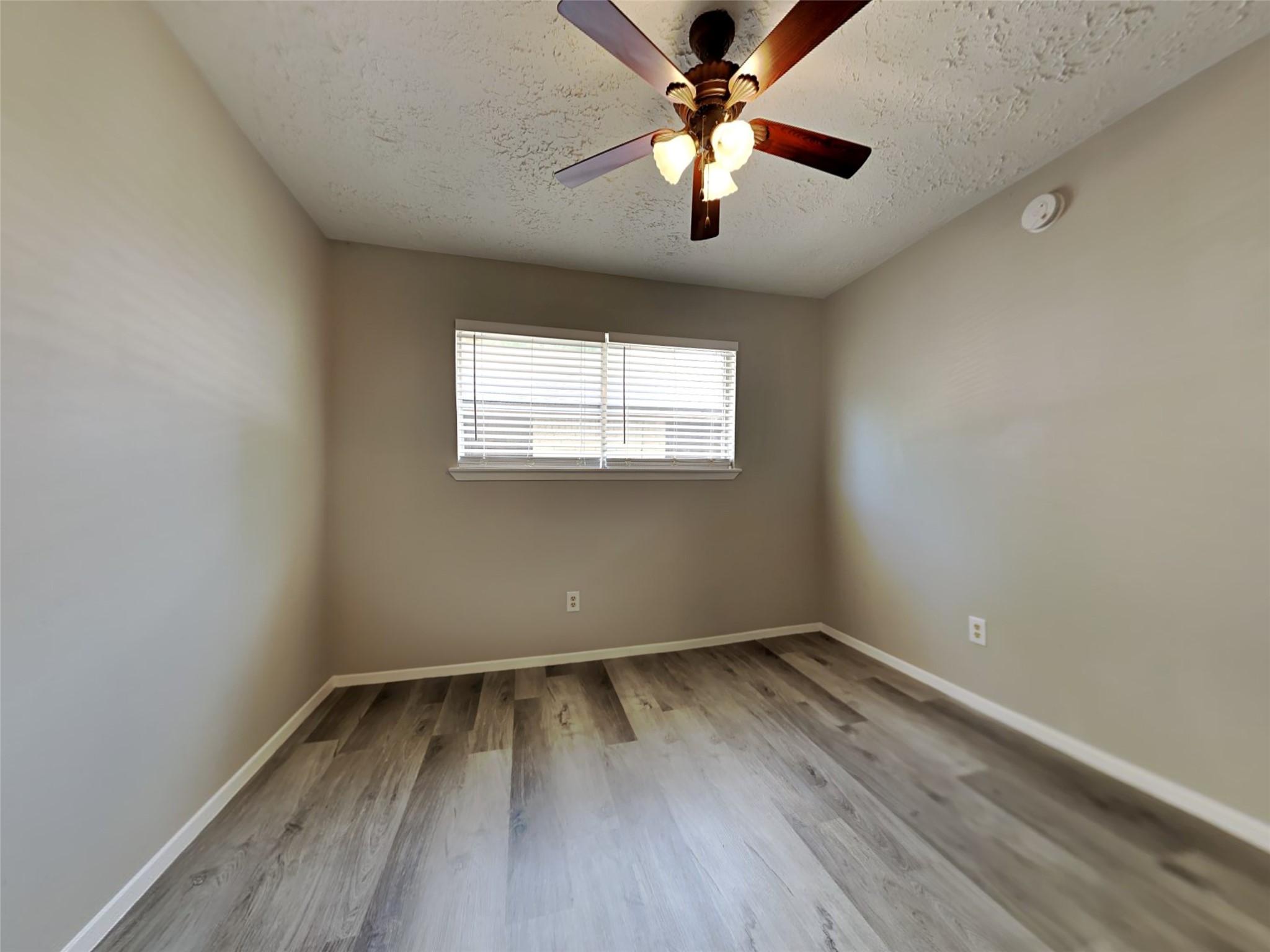5710 Flax Bourton Street Property Photo 4