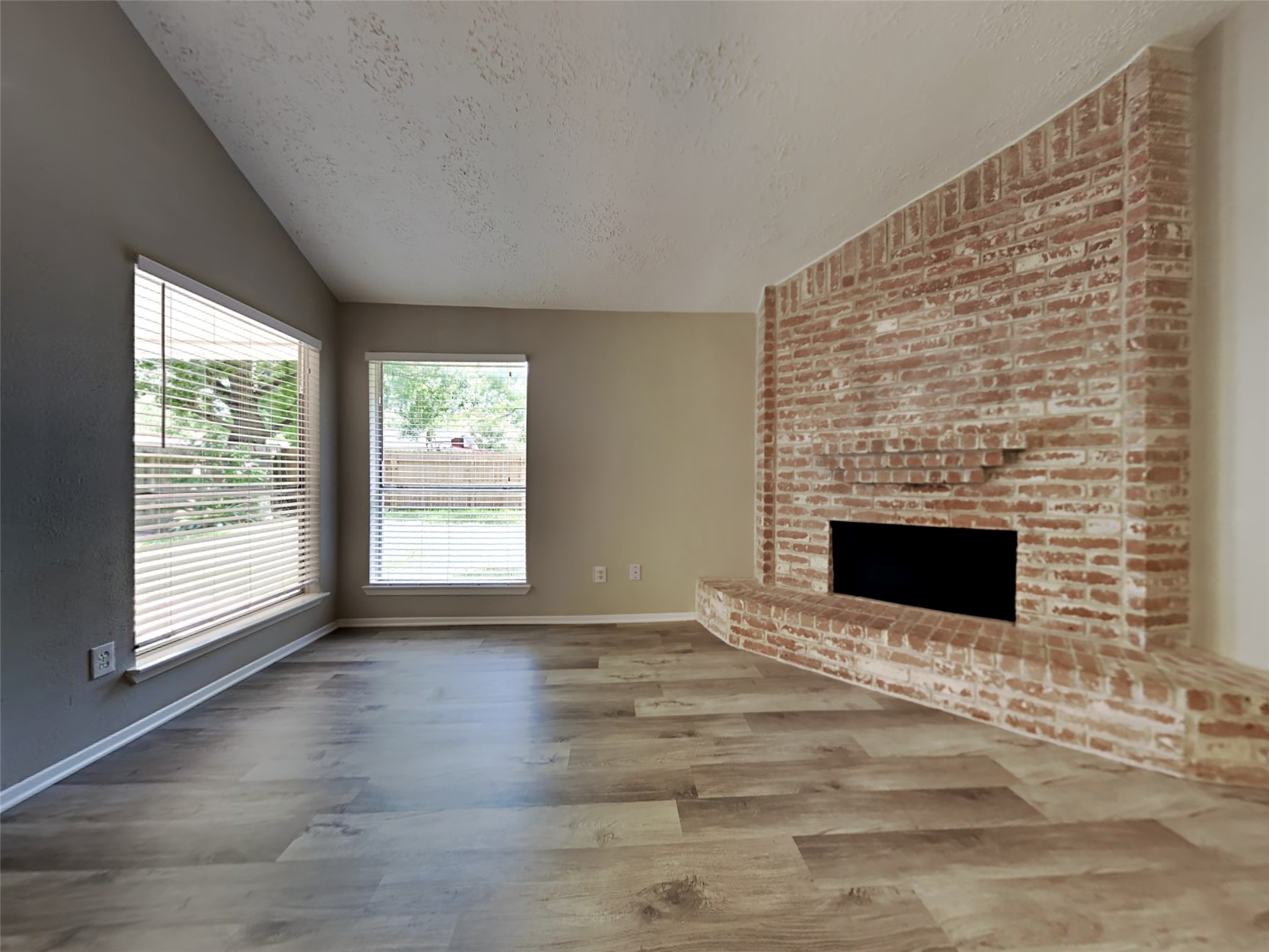 5710 Flax Bourton Street Property Photo 9