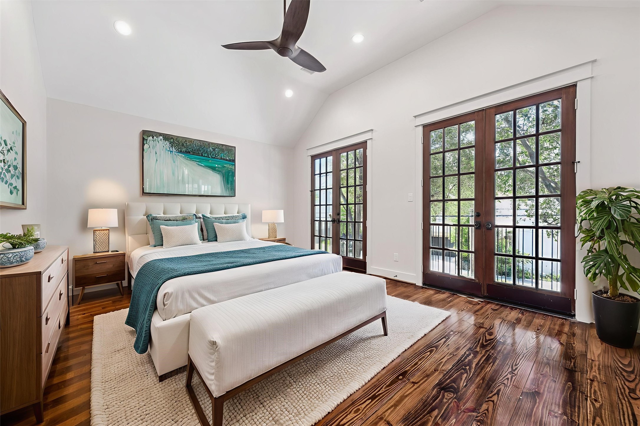 5510 Larkin Street A Property Photo 11