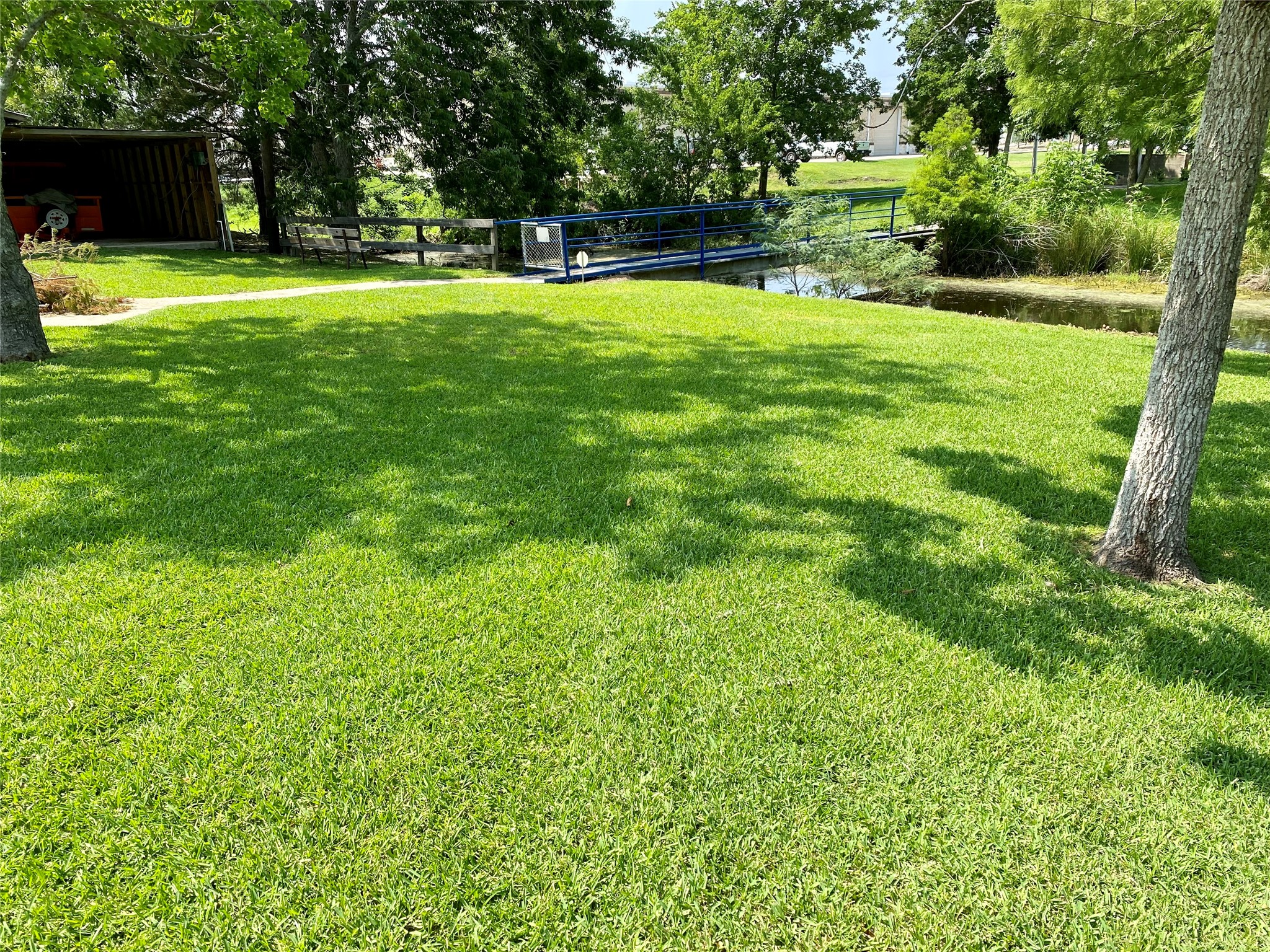 2609 Hughes Road Property Photo 14