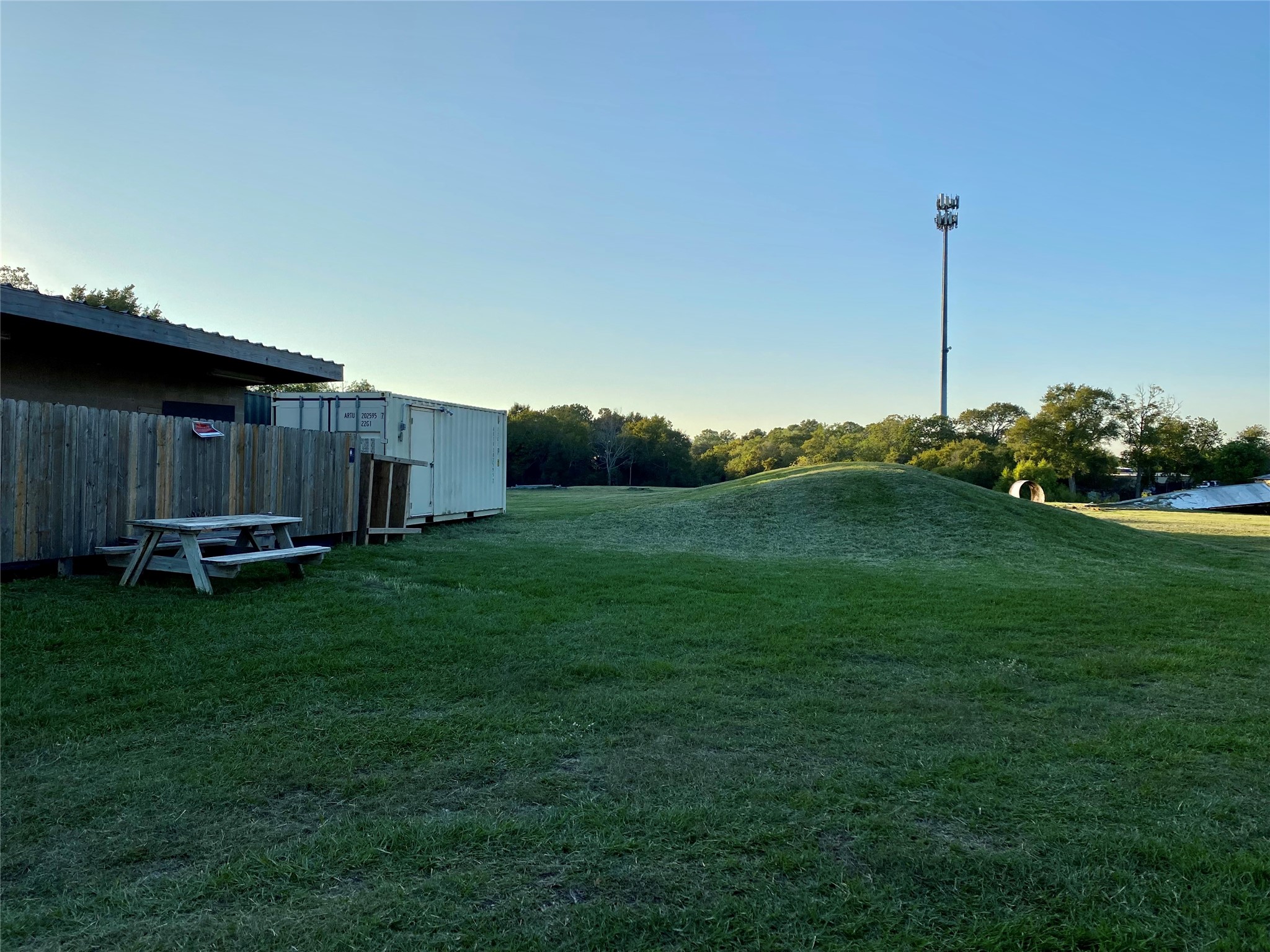 2609 Hughes Road Property Photo 29