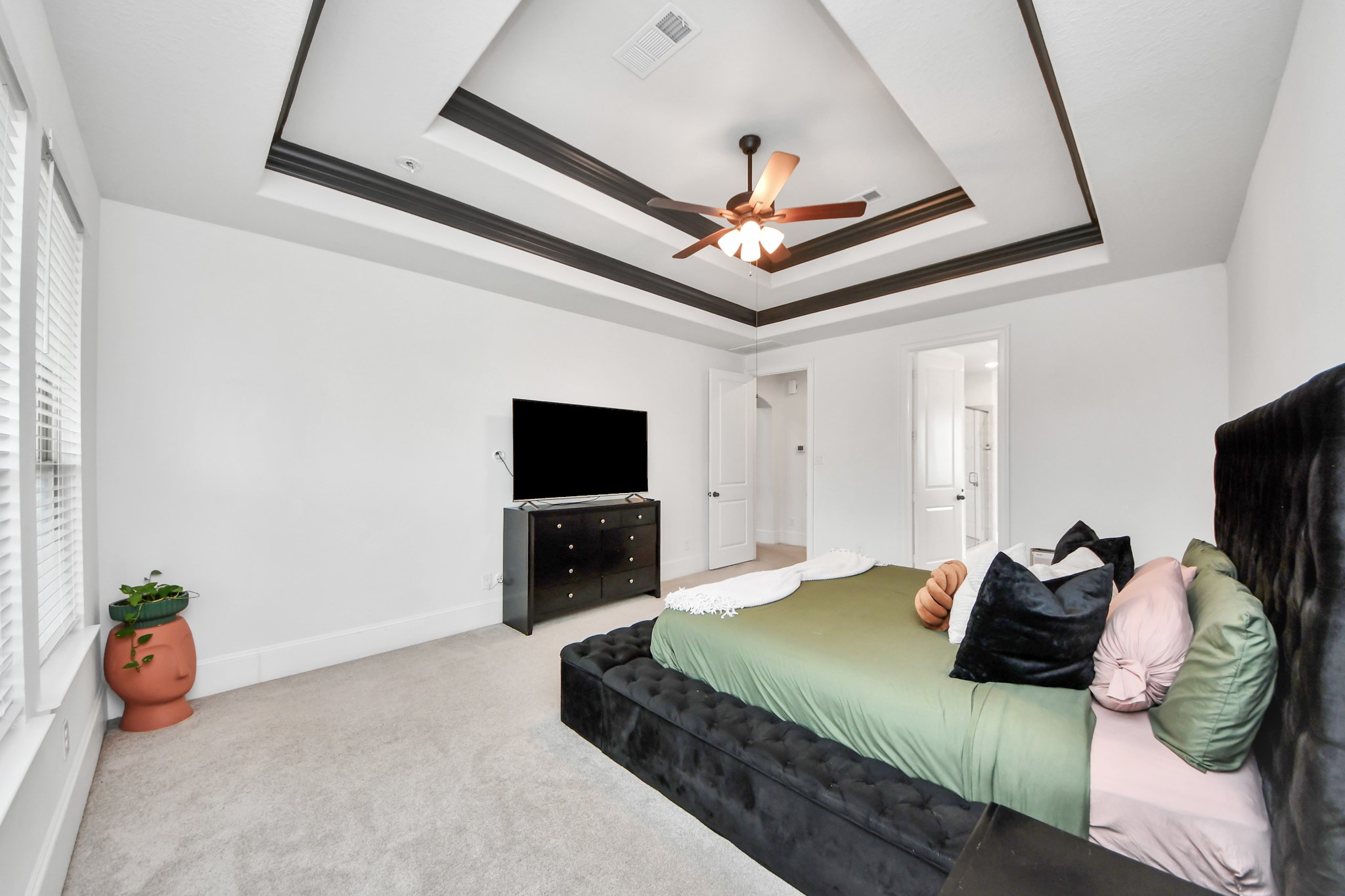 8803 Autumn Pine Drive Property Photo 19