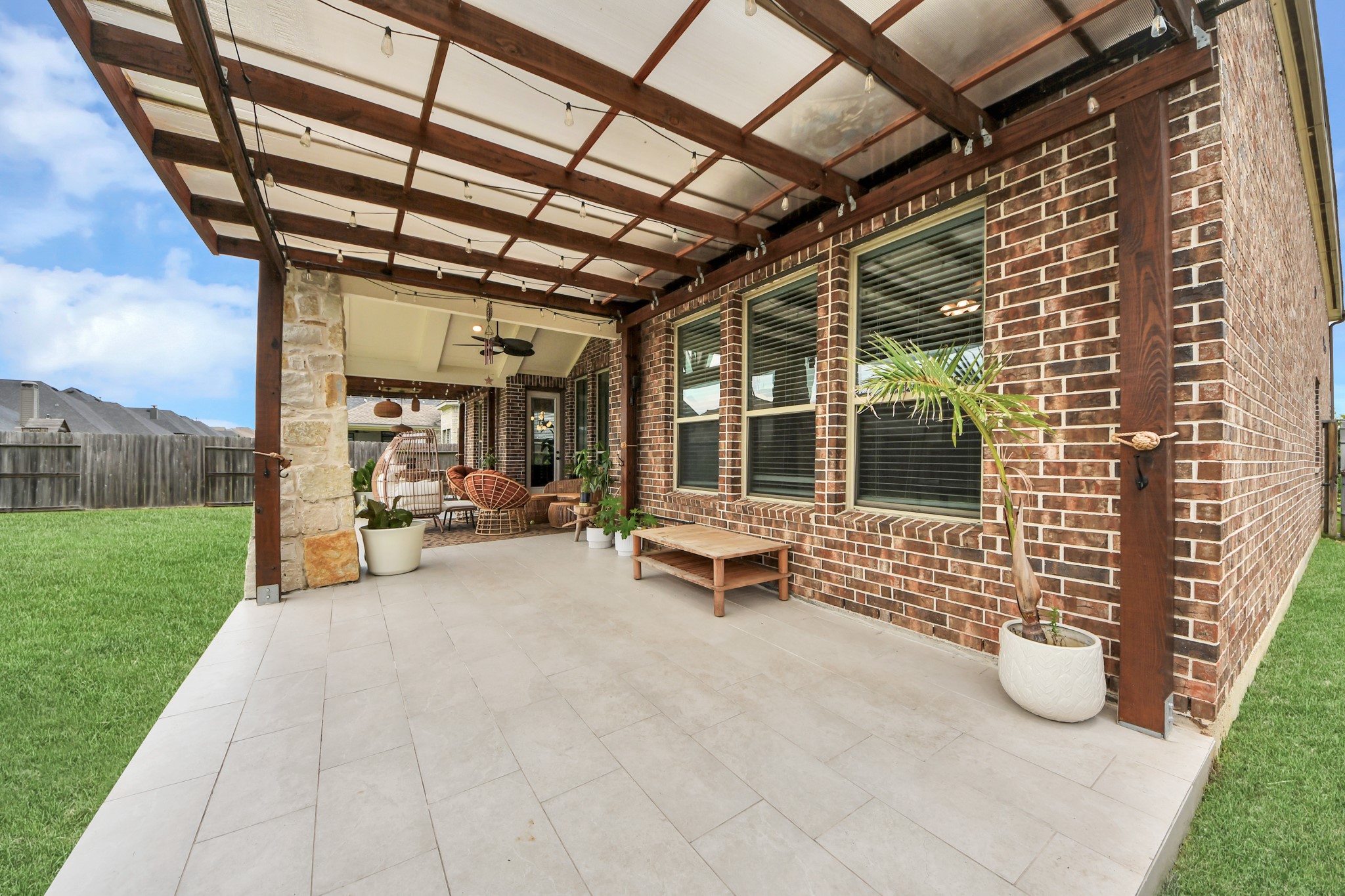 8803 Autumn Pine Drive Property Photo 41
