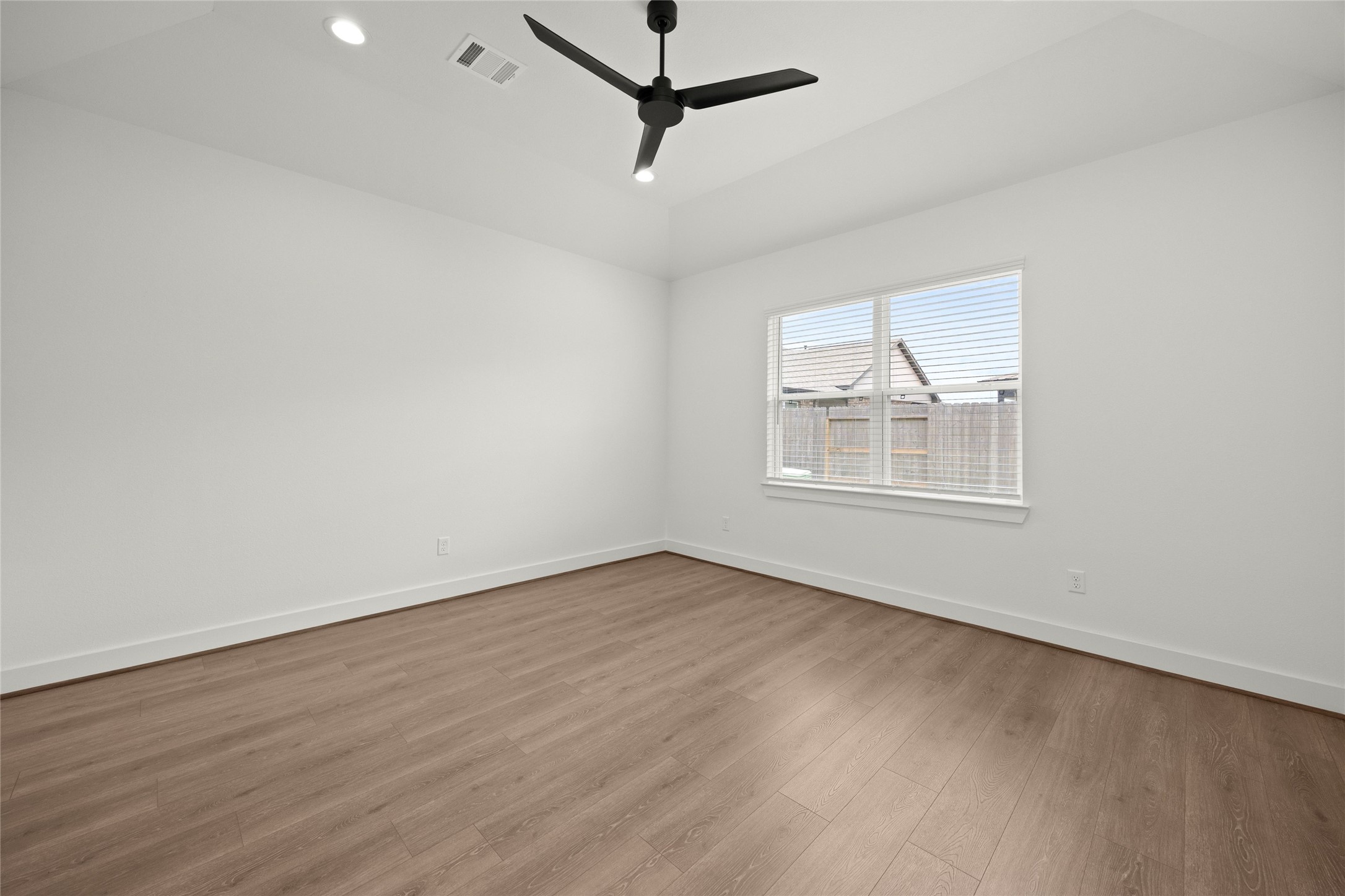 2649 Seaglass View Drive Property Photo 15