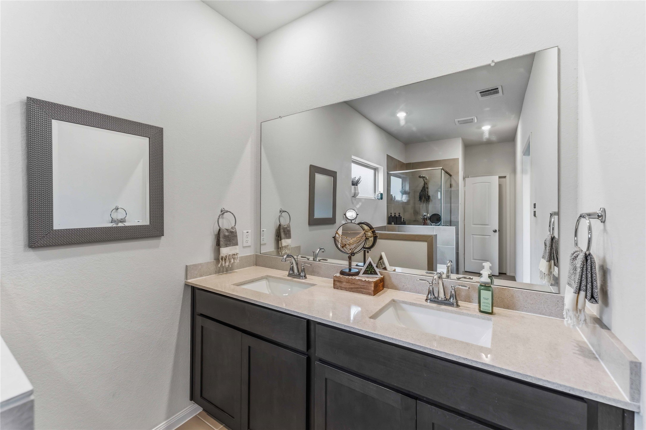 7954 Cypress Country Drive Property Photo 17