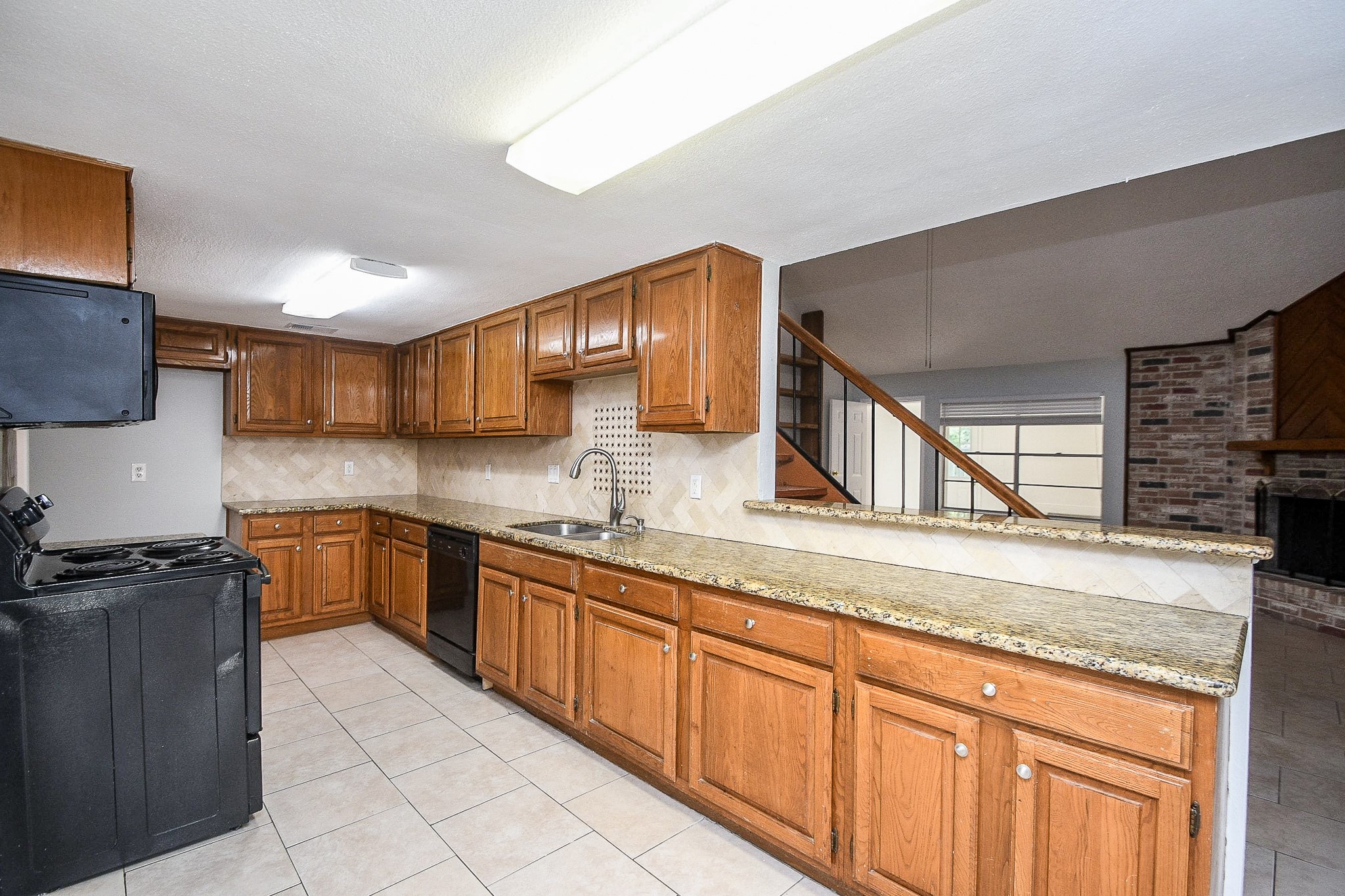 2430 Long Reach Drive Property Photo 8