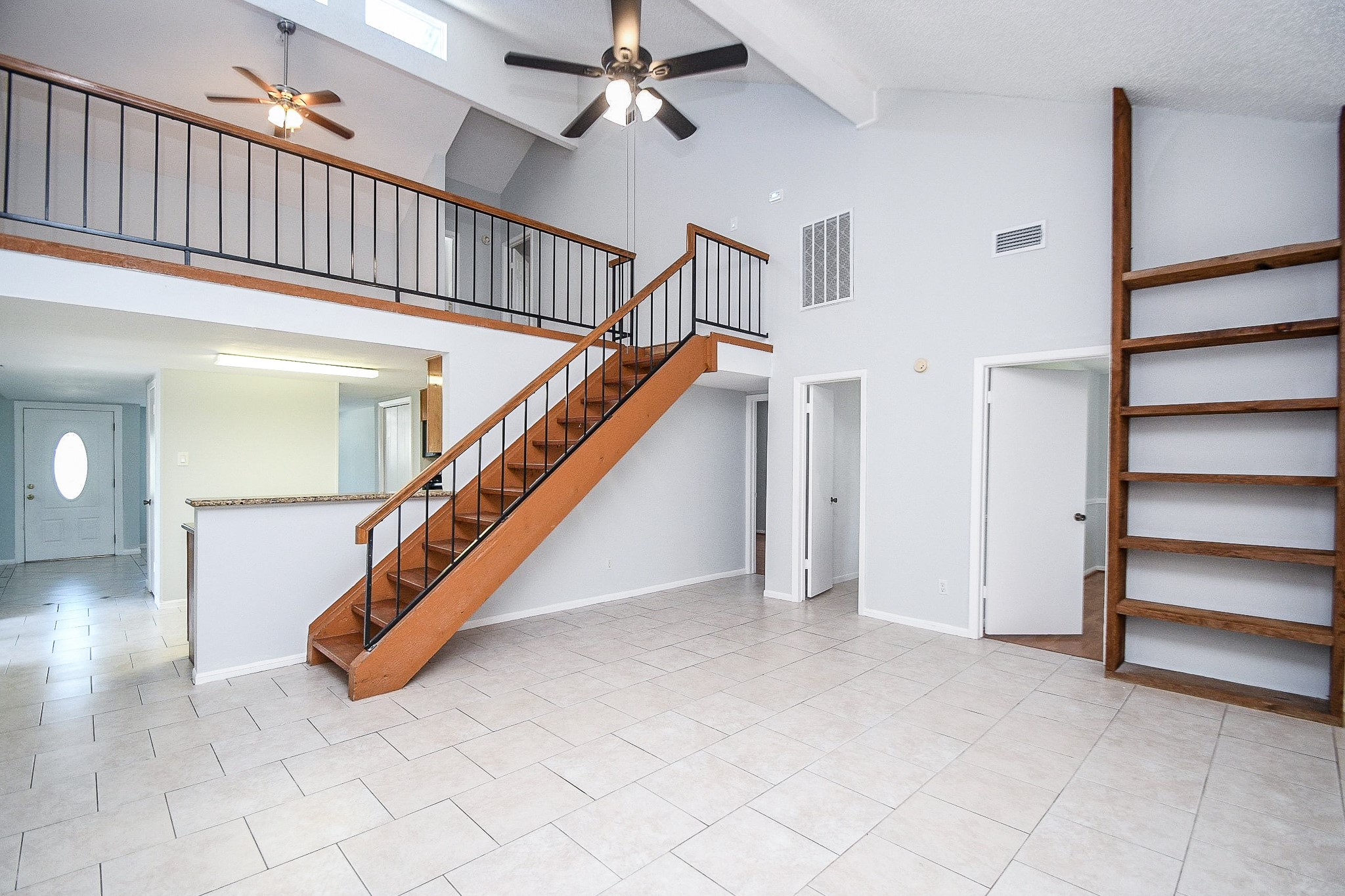 2430 Long Reach Drive Property Photo 13