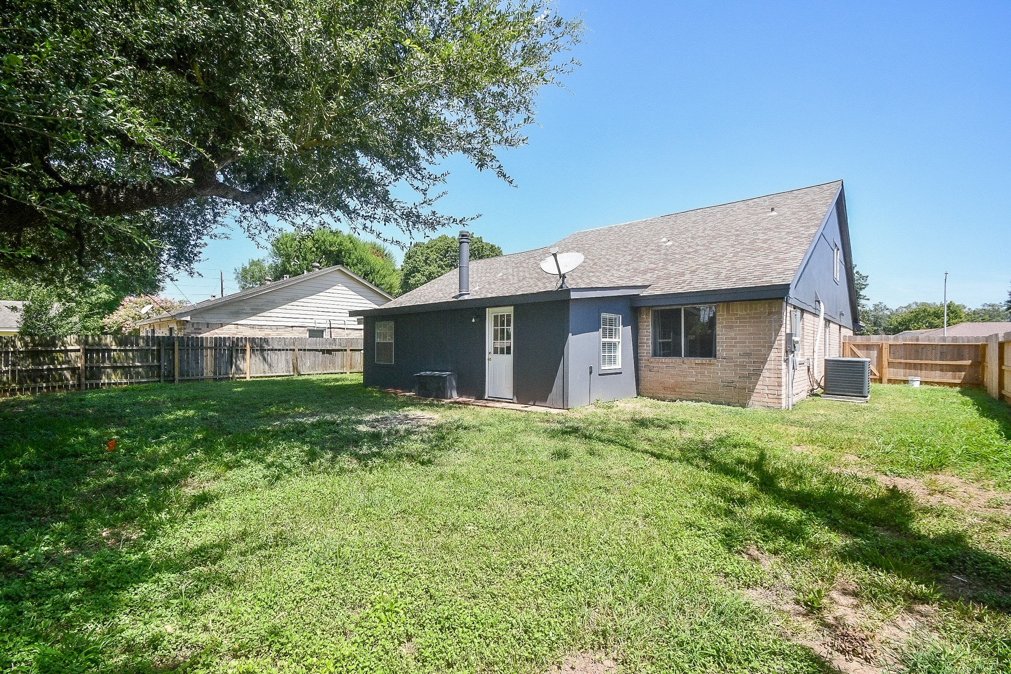 2430 Long Reach Drive Property Photo 36