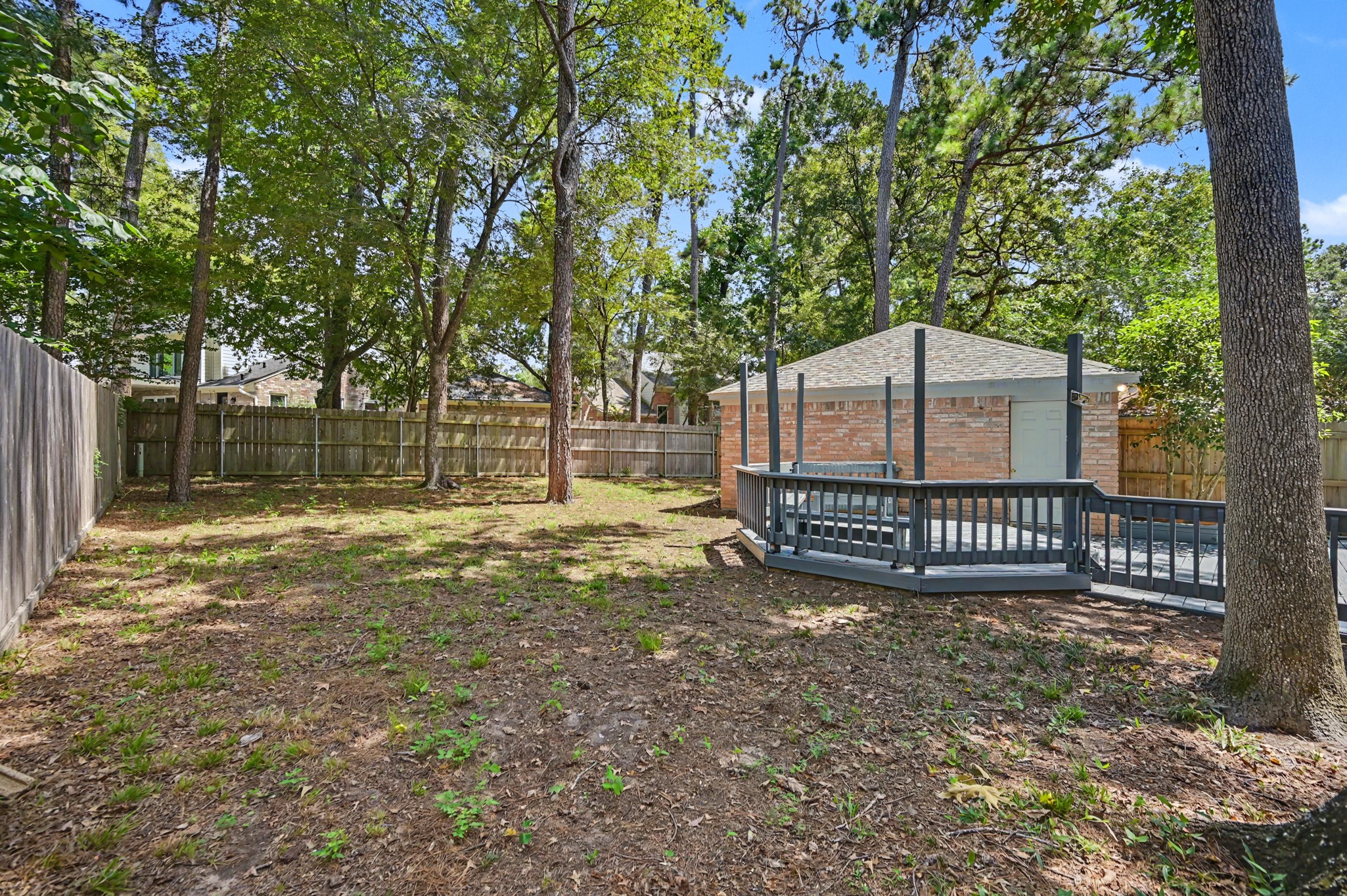 98 Breezy Point Place Property Photo 36