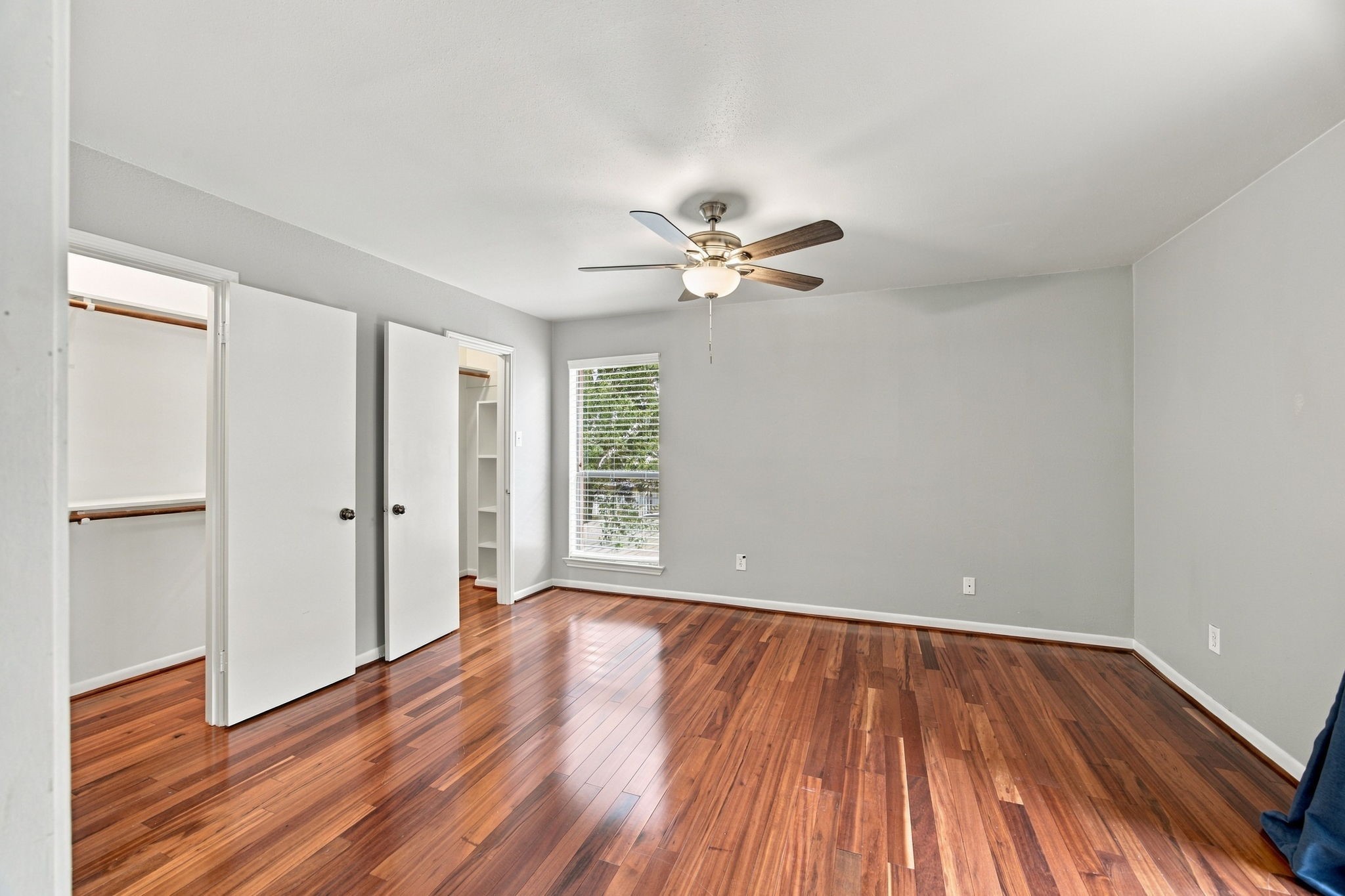 1601 S Shepherd Drive 218 Property Photo 12