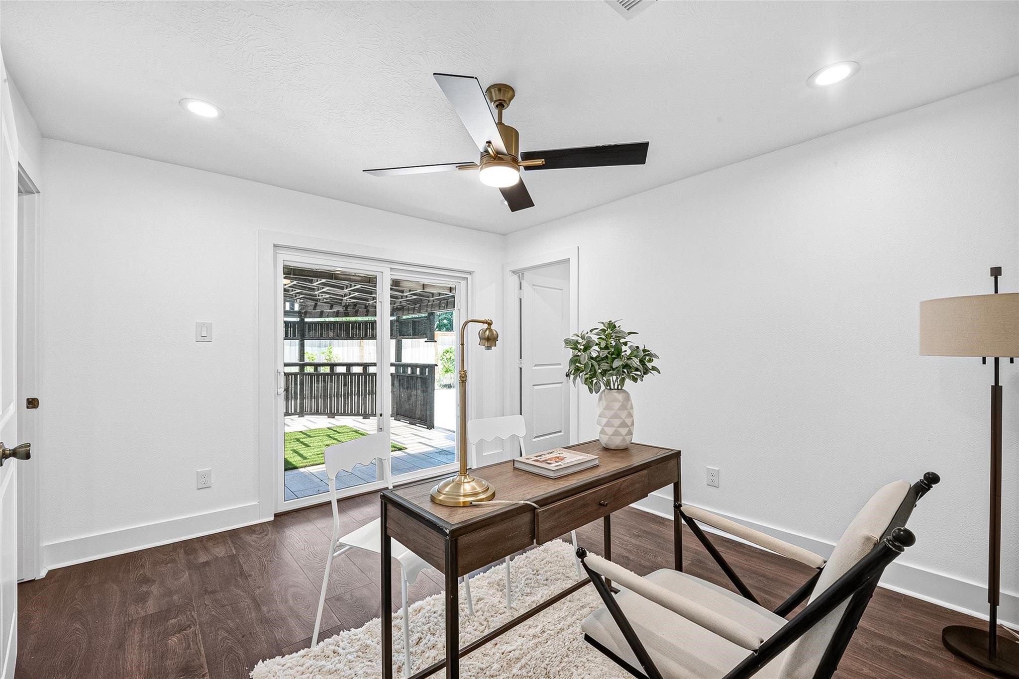 1338 Seaspray Court Property Photo 13