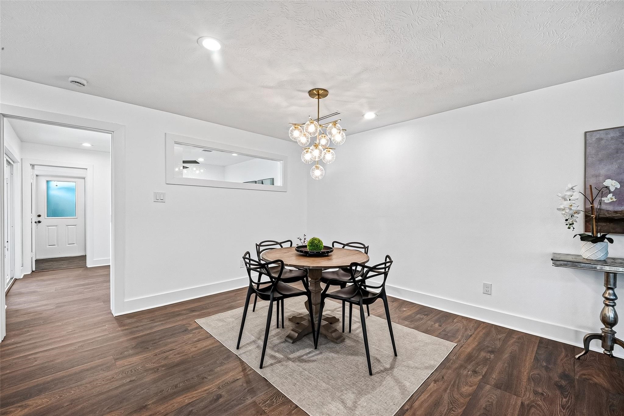 1338 Seaspray Court Property Photo 14
