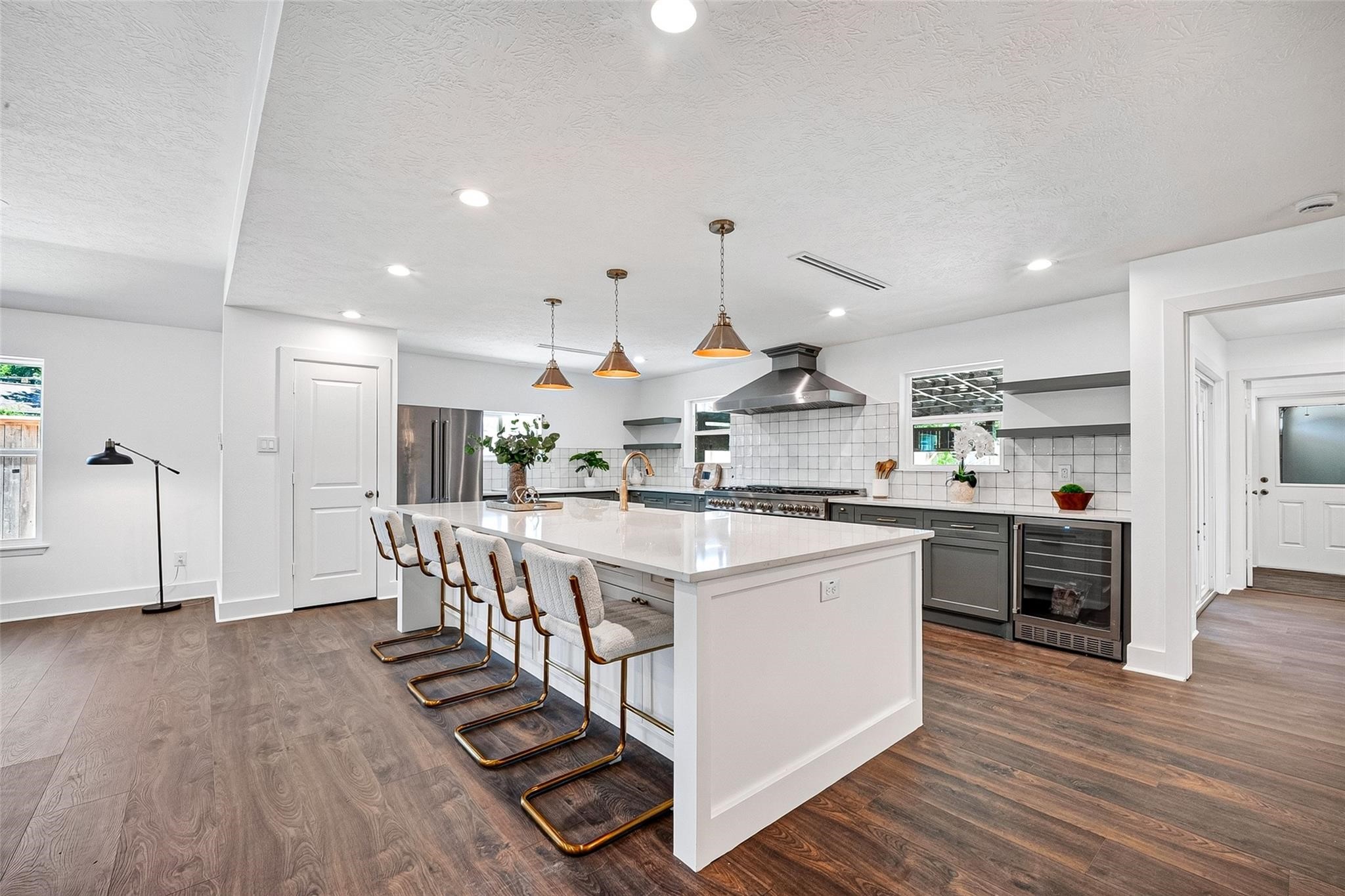 1338 Seaspray Court Property Photo 18