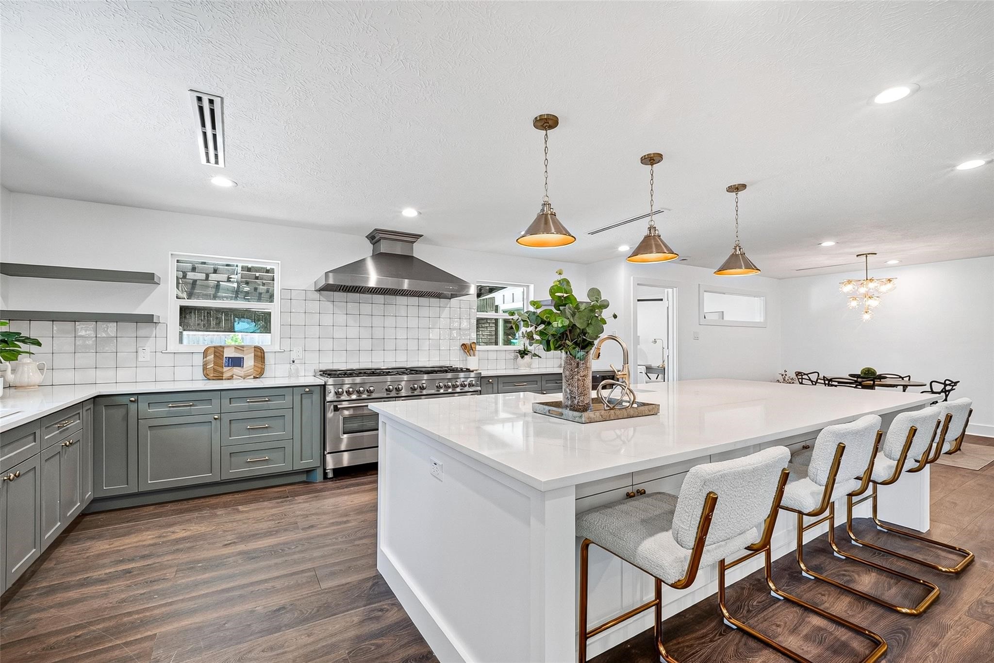 1338 Seaspray Court Property Photo 20