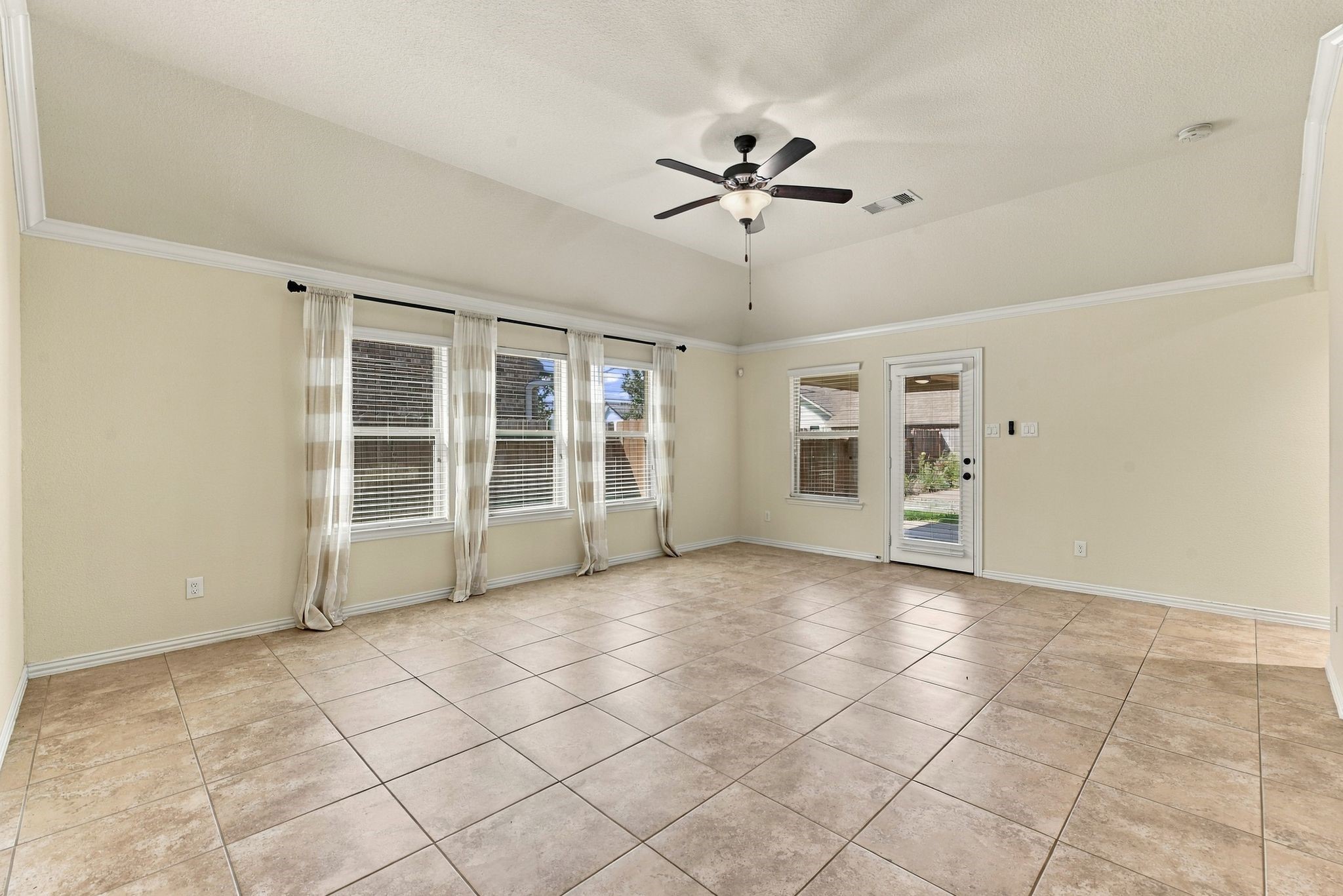 3523 Hamilton Bend Lane Property Photo 12