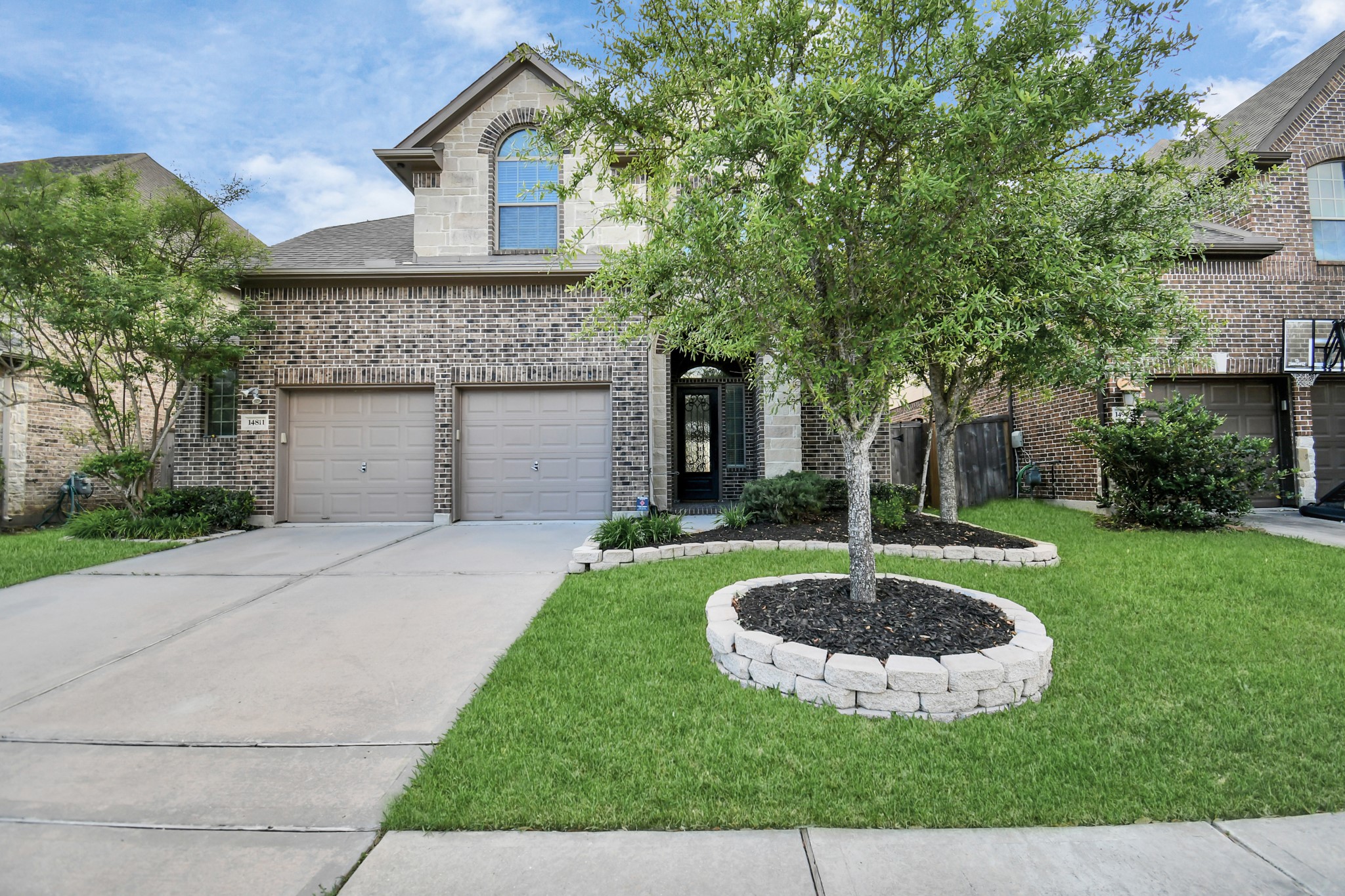 14811 Diane Manor Lane Property Photo 1