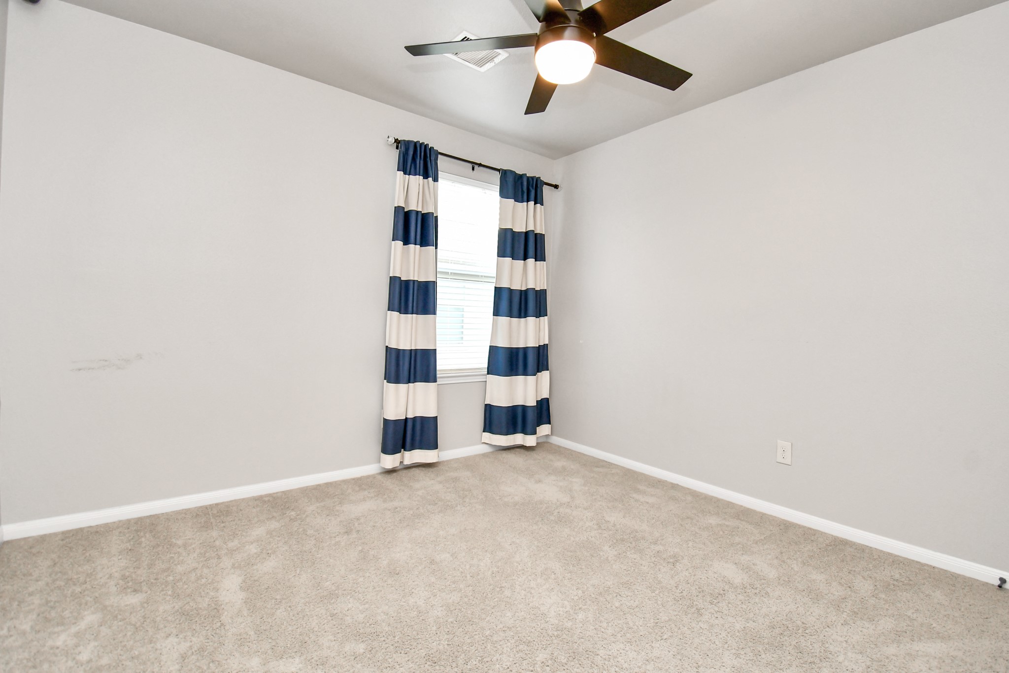 14811 Diane Manor Lane Property Photo 38