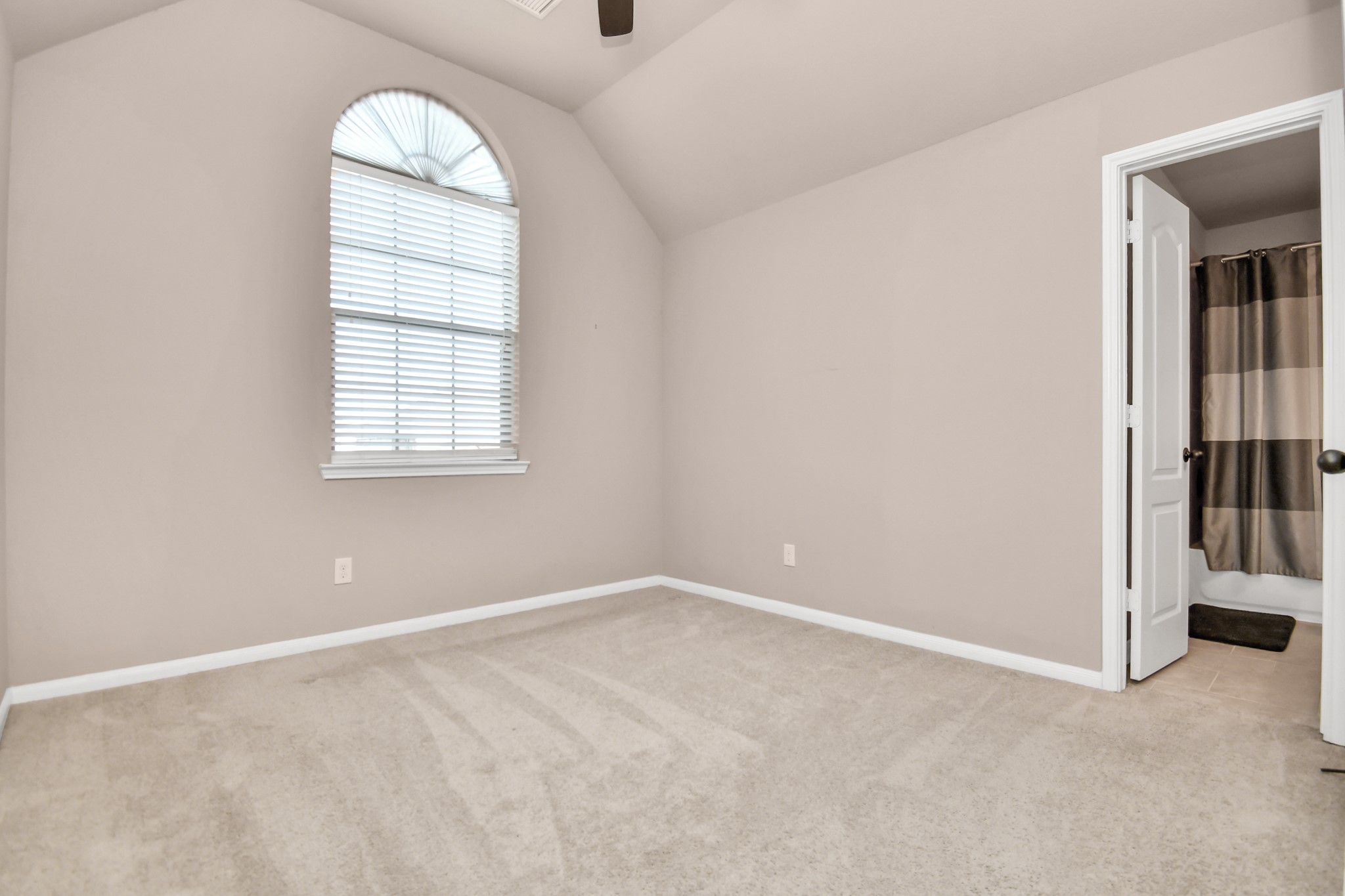 14811 Diane Manor Lane Property Photo 43