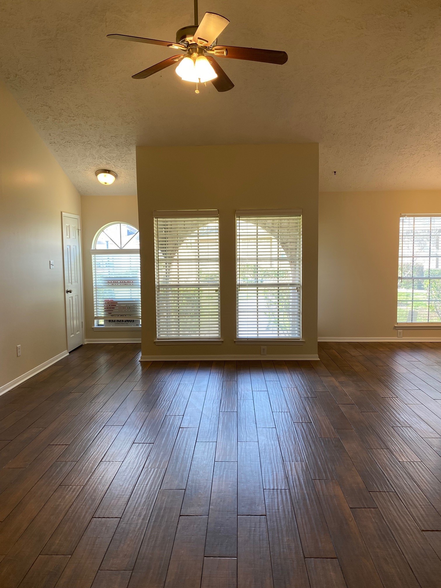 24 Chapparal Court Property Photo 9