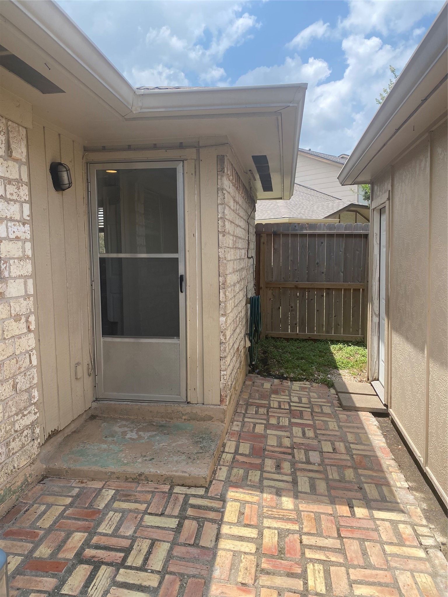 24 Chapparal Court Property Photo 22