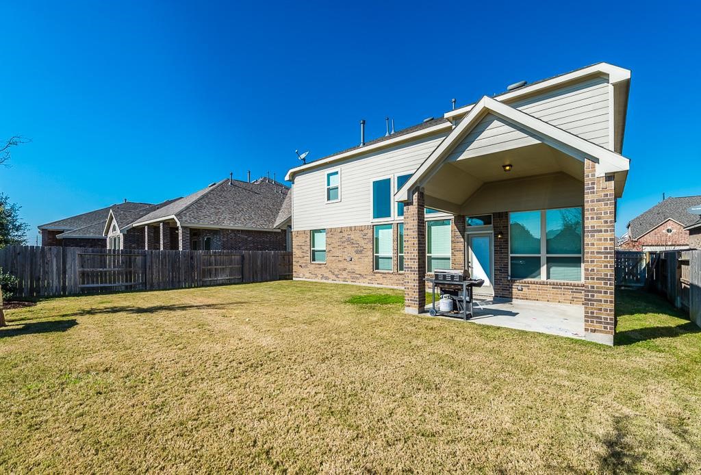 26827 Longleaf Valley Drive Property Photo 12